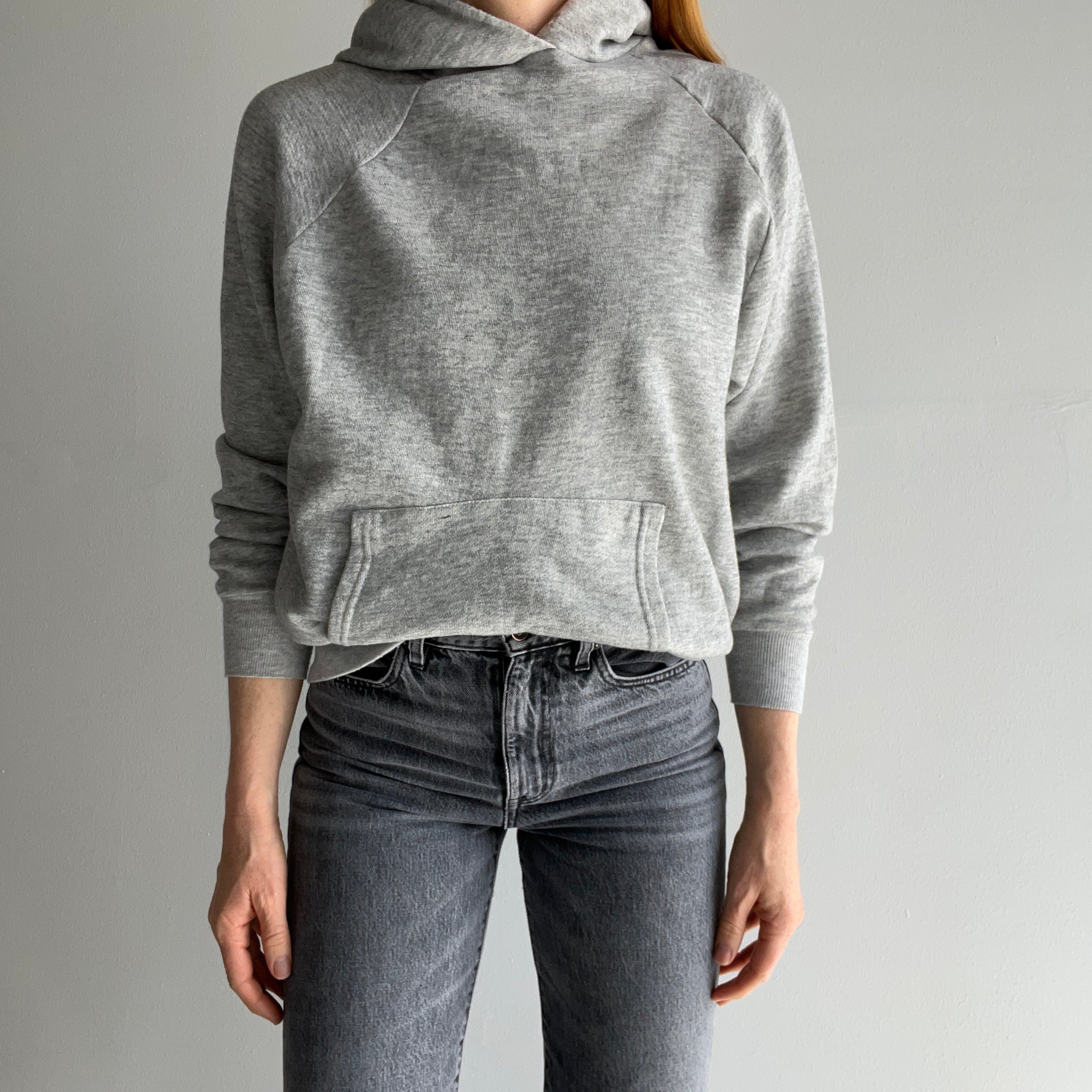 1980s Perfect Generic Gray Pull Over Hoodie with Dreamy Sleeves