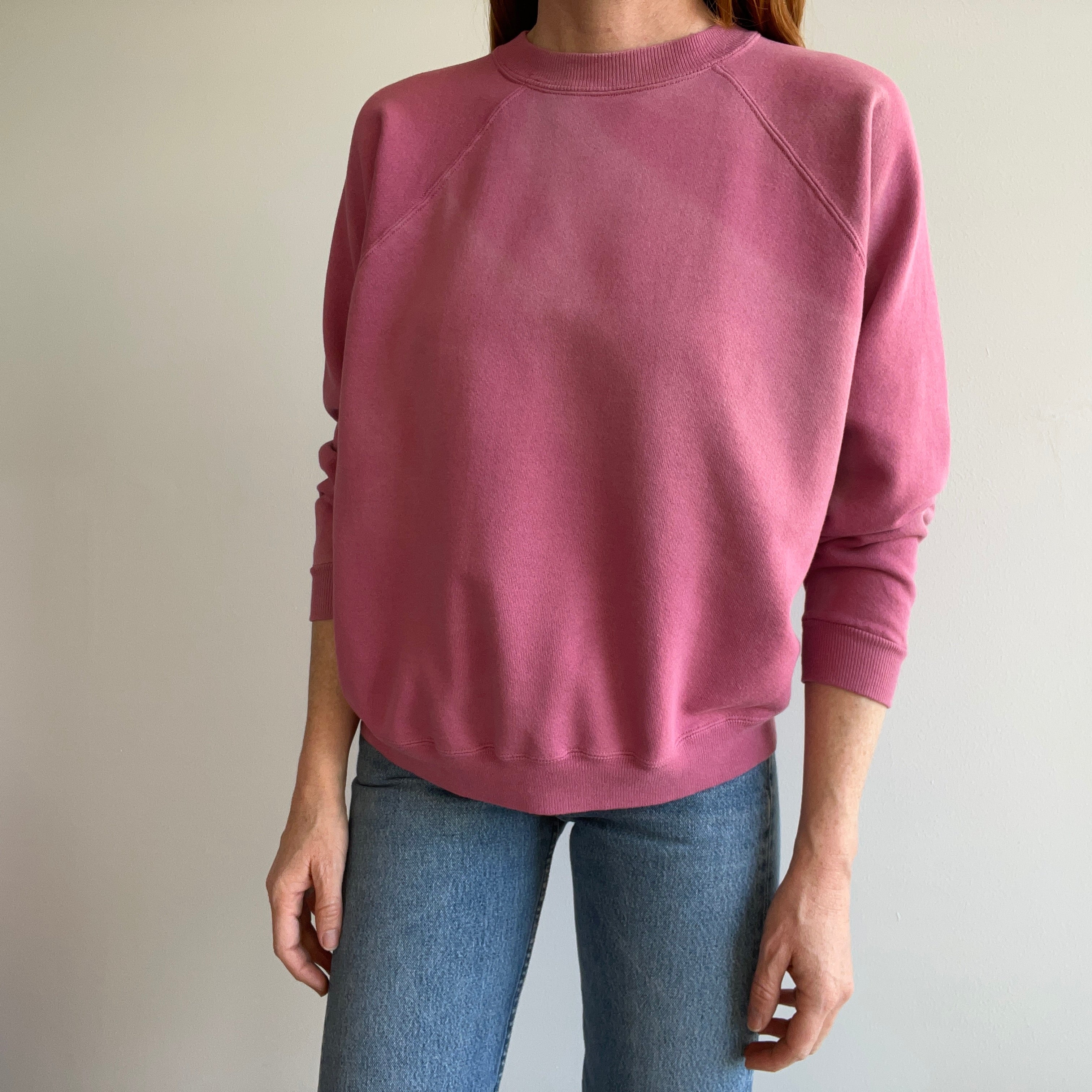 1980s Sun Faded Dusty Rose Blank Raglan Sweatshirt by Hanes Her Way HHW