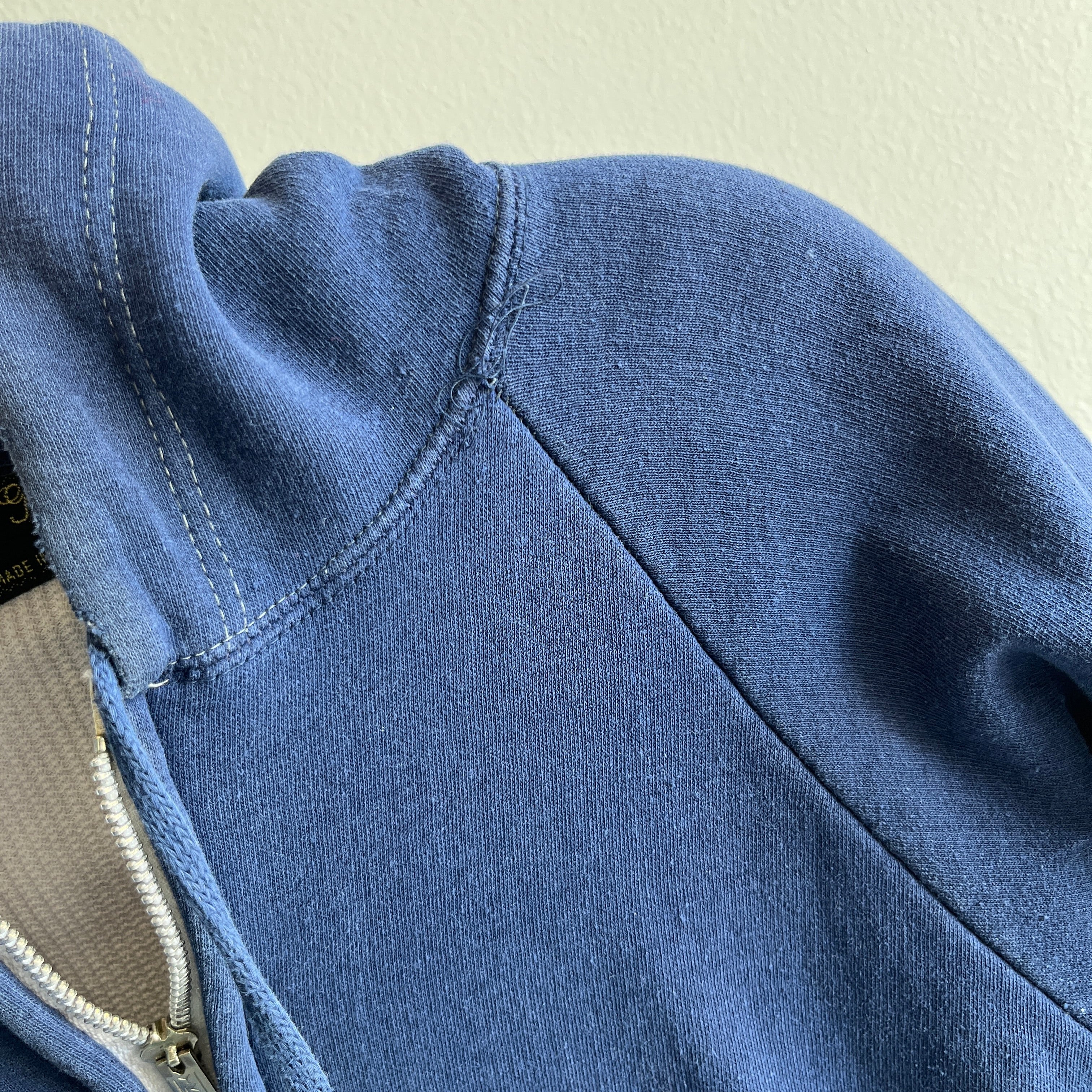 1970s Nicely Destroyed Navy Insulated Zip Up Hoodie