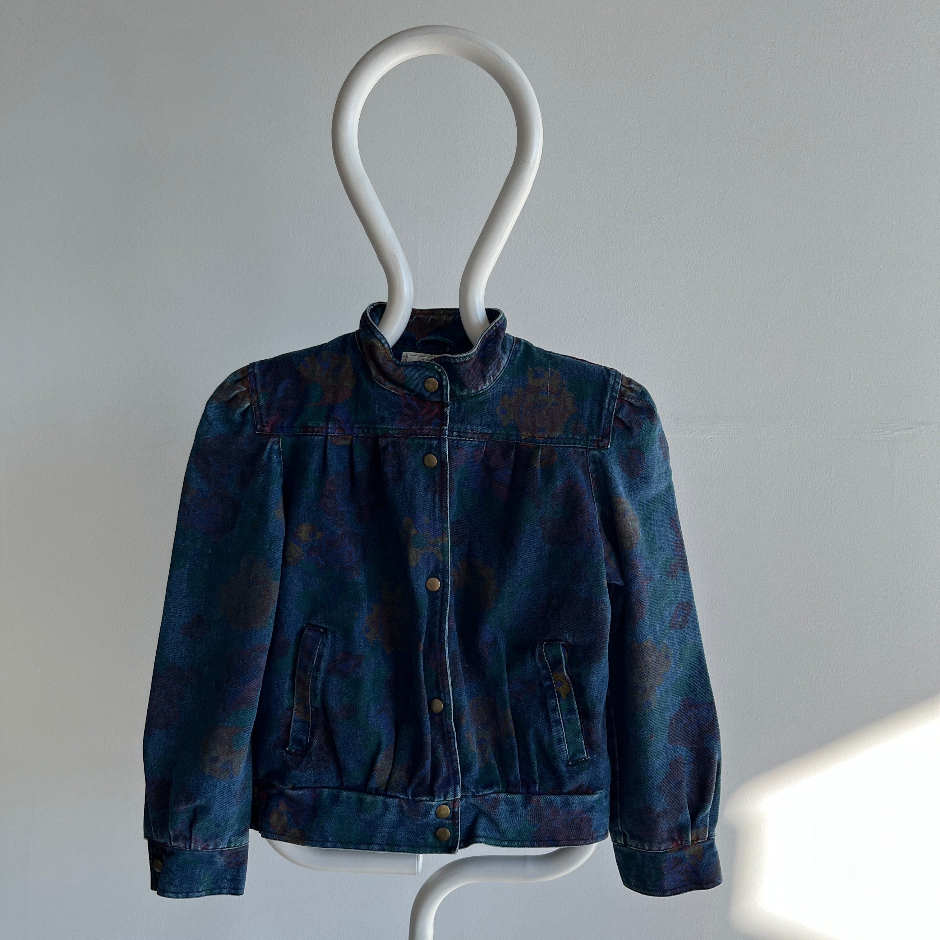 1980s Floral Puff Sleeves Babe of a Denim Jacket - !!!!!