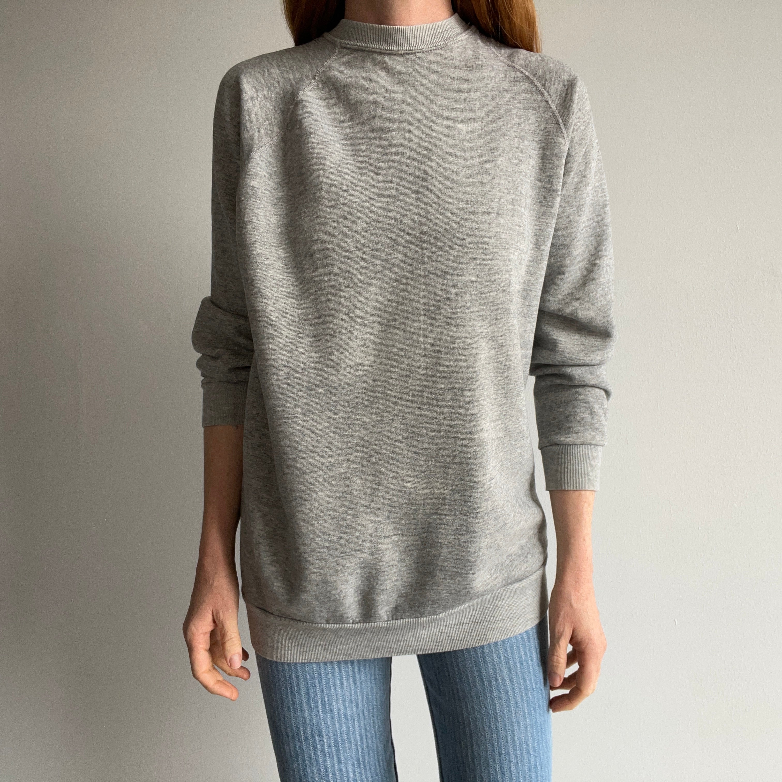 1980s Deep Gray Raglan Without a Tag - Longer and Dreamy