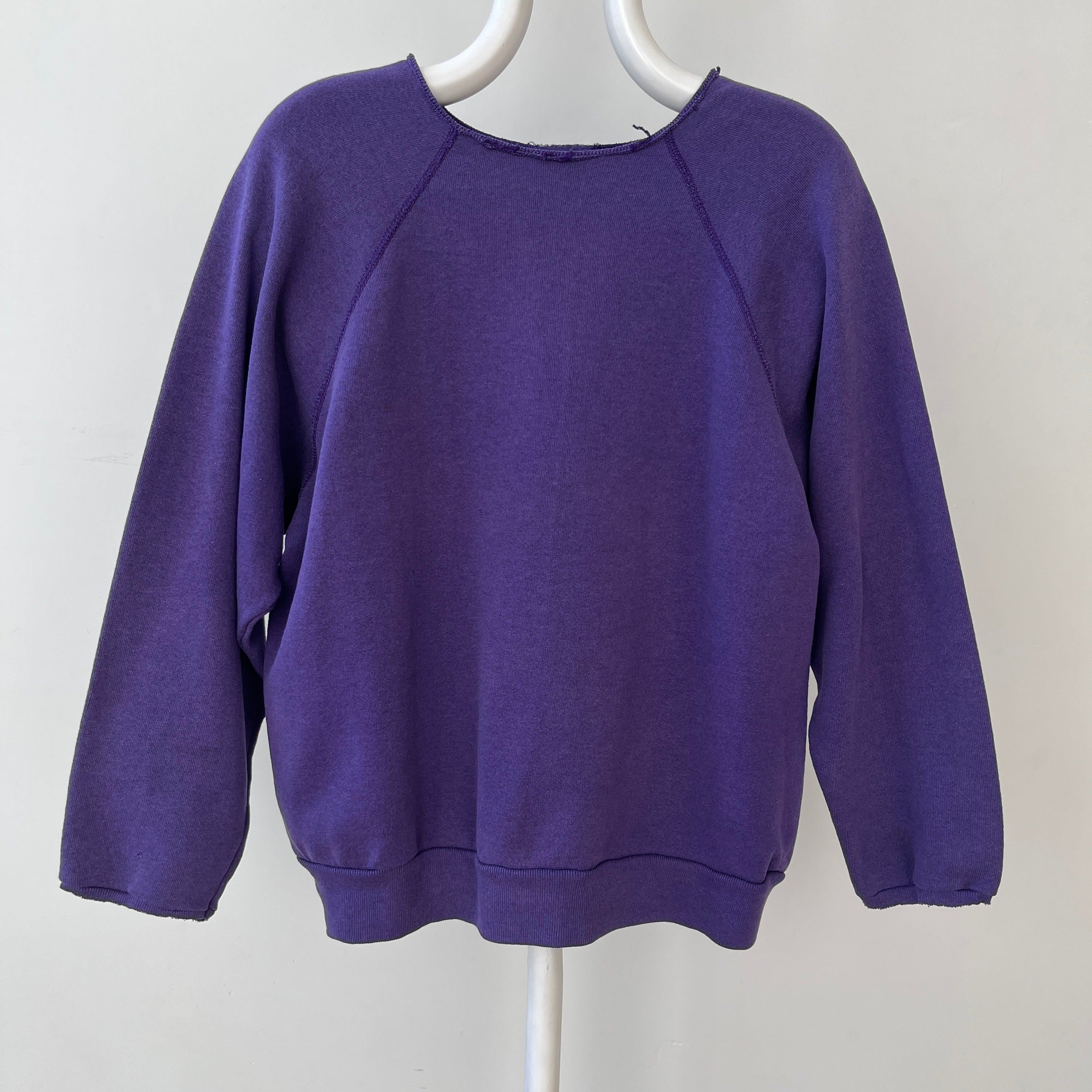 Brouillon de sweat-shirt vierge