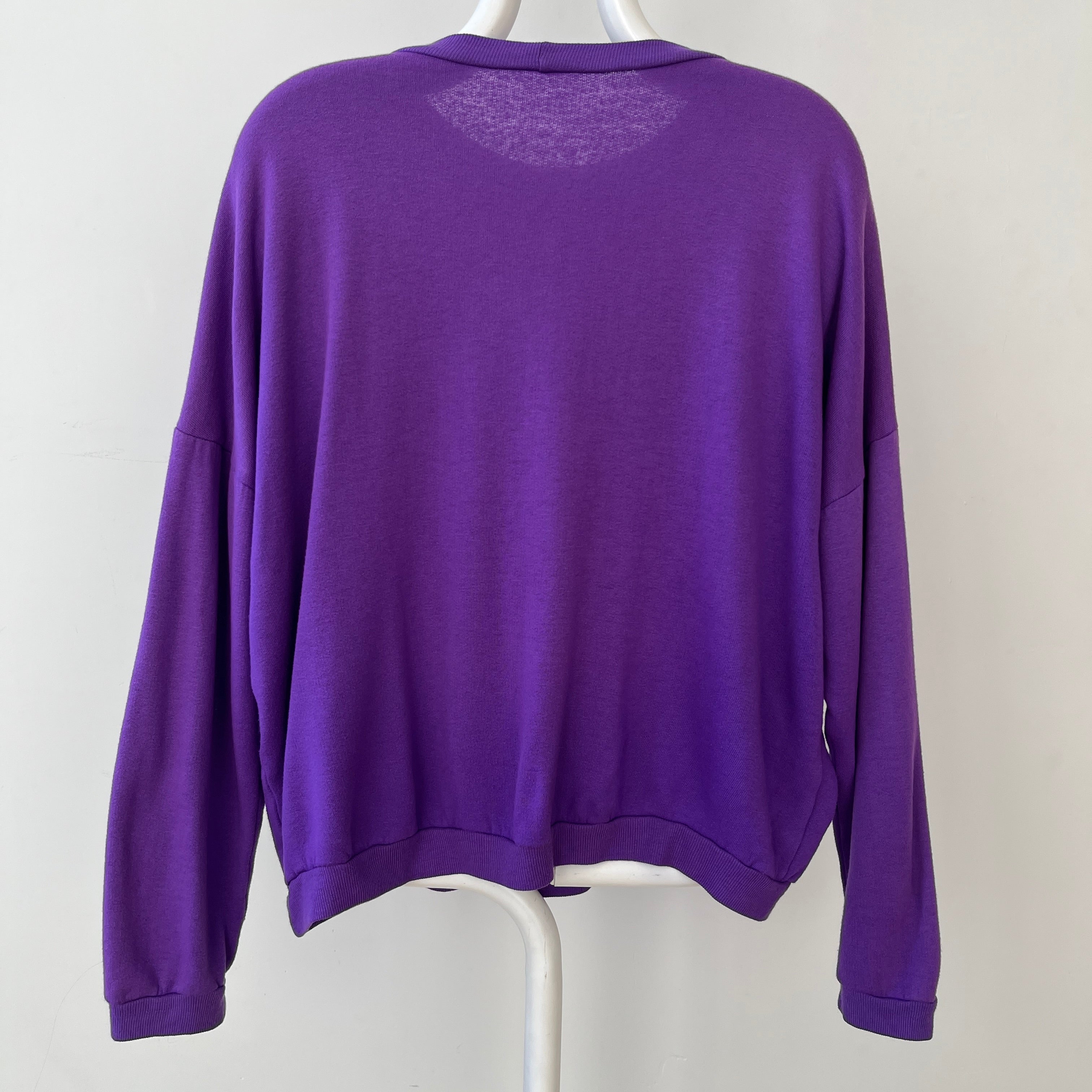 Brouillon de sweat-shirt vierge