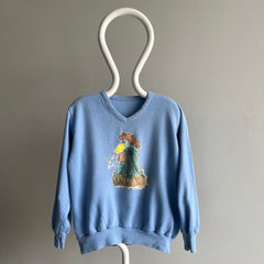 1970s I Rule The Roost(er) V-Neck Sweatshirt