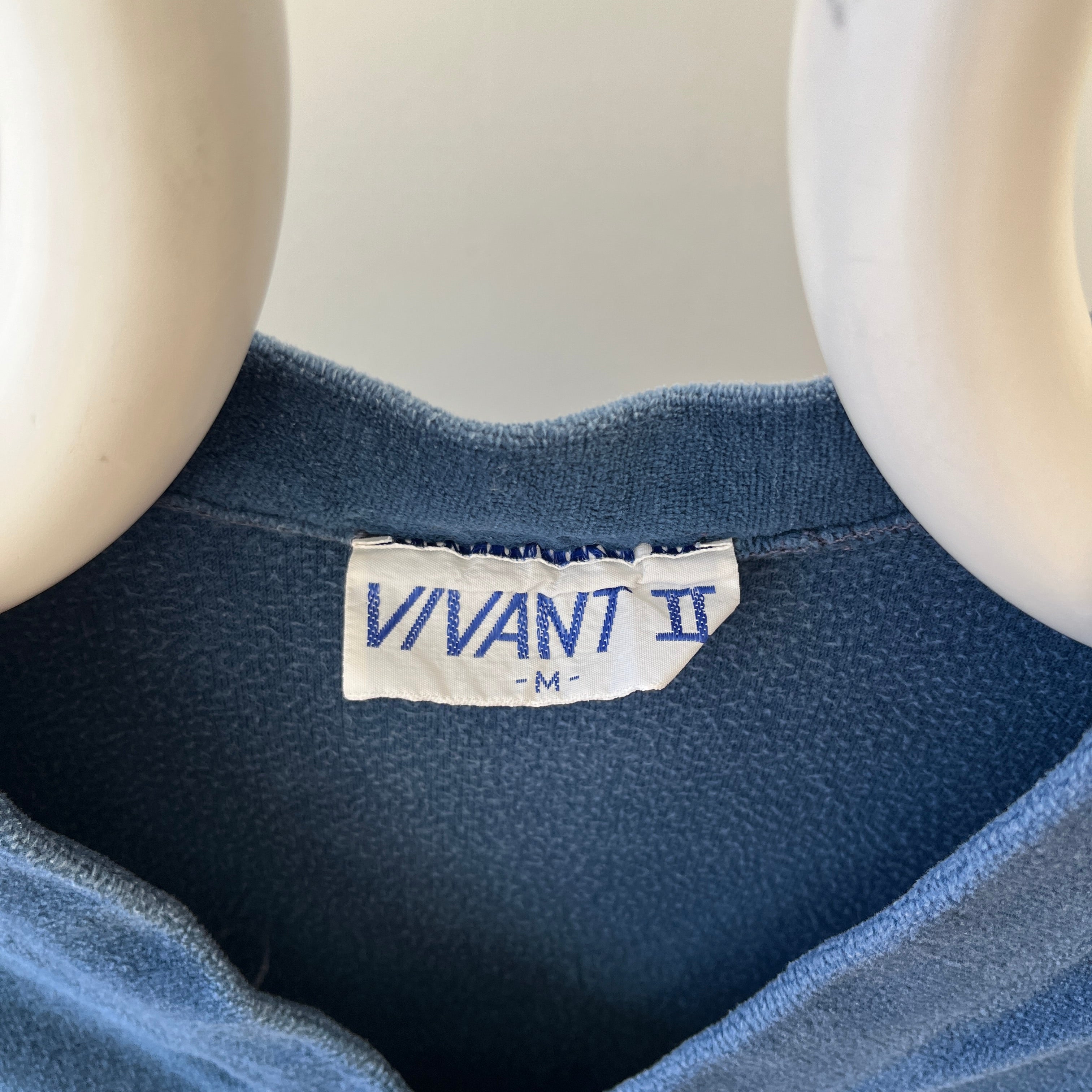 Brouillon de sweat-shirt vierge