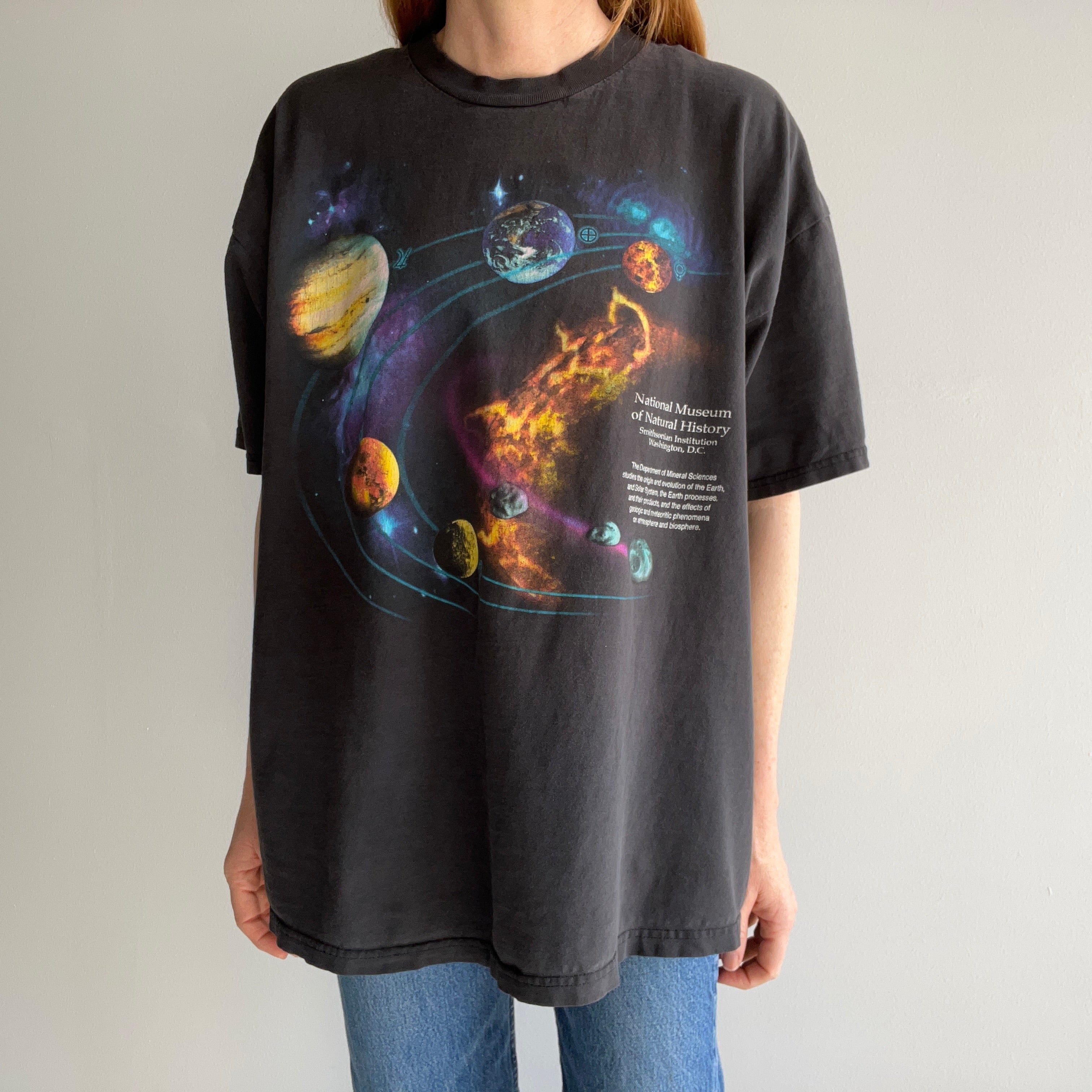 1990/2000s Smithsonian Institution - Natural History Museum Solar System Super Rad T-Shirt - THE. BACK SIDE!!!