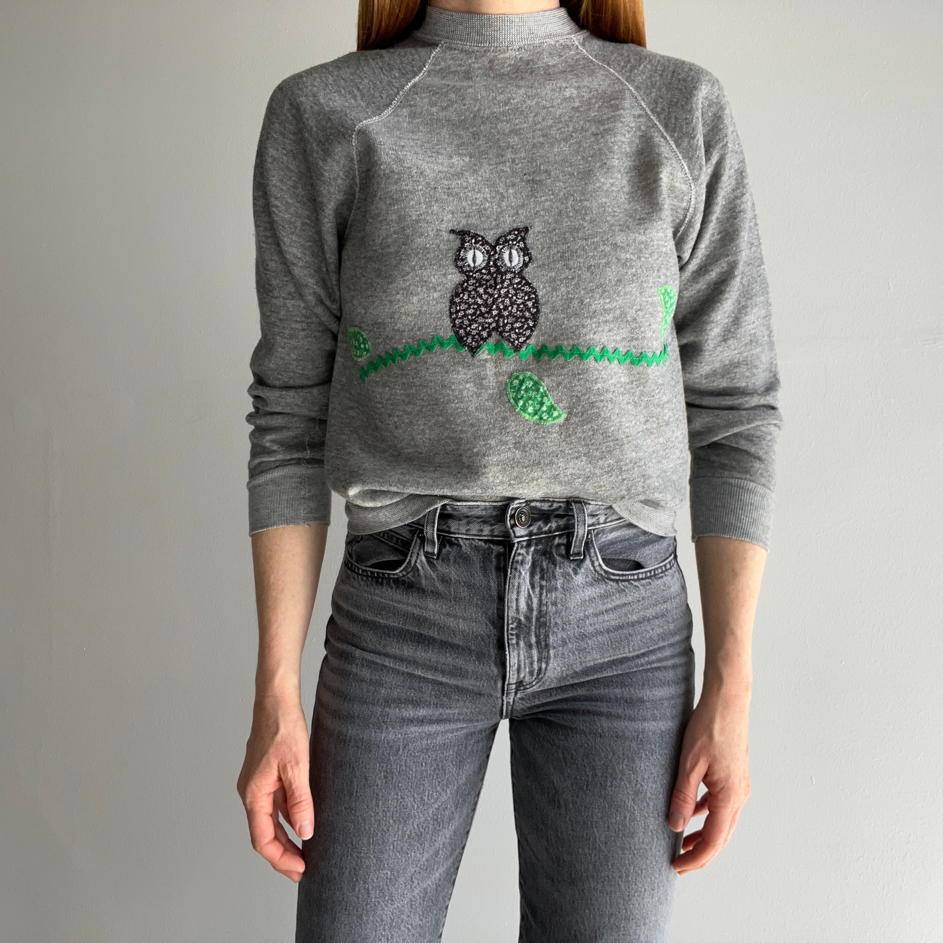 1980s DIY Owl Sweatshirt - Awwwww