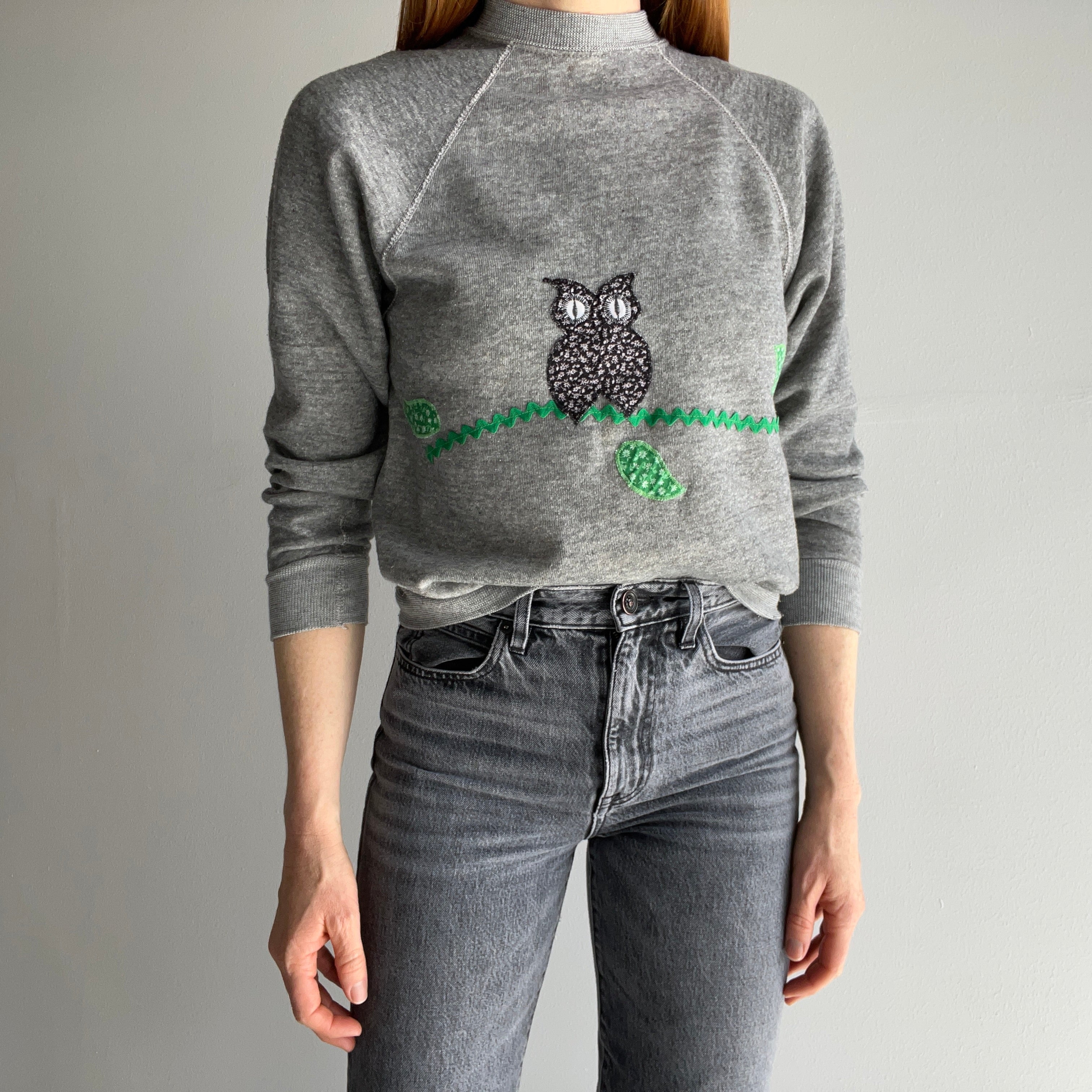 1980s DIY Owl Sweatshirt - Awwwww