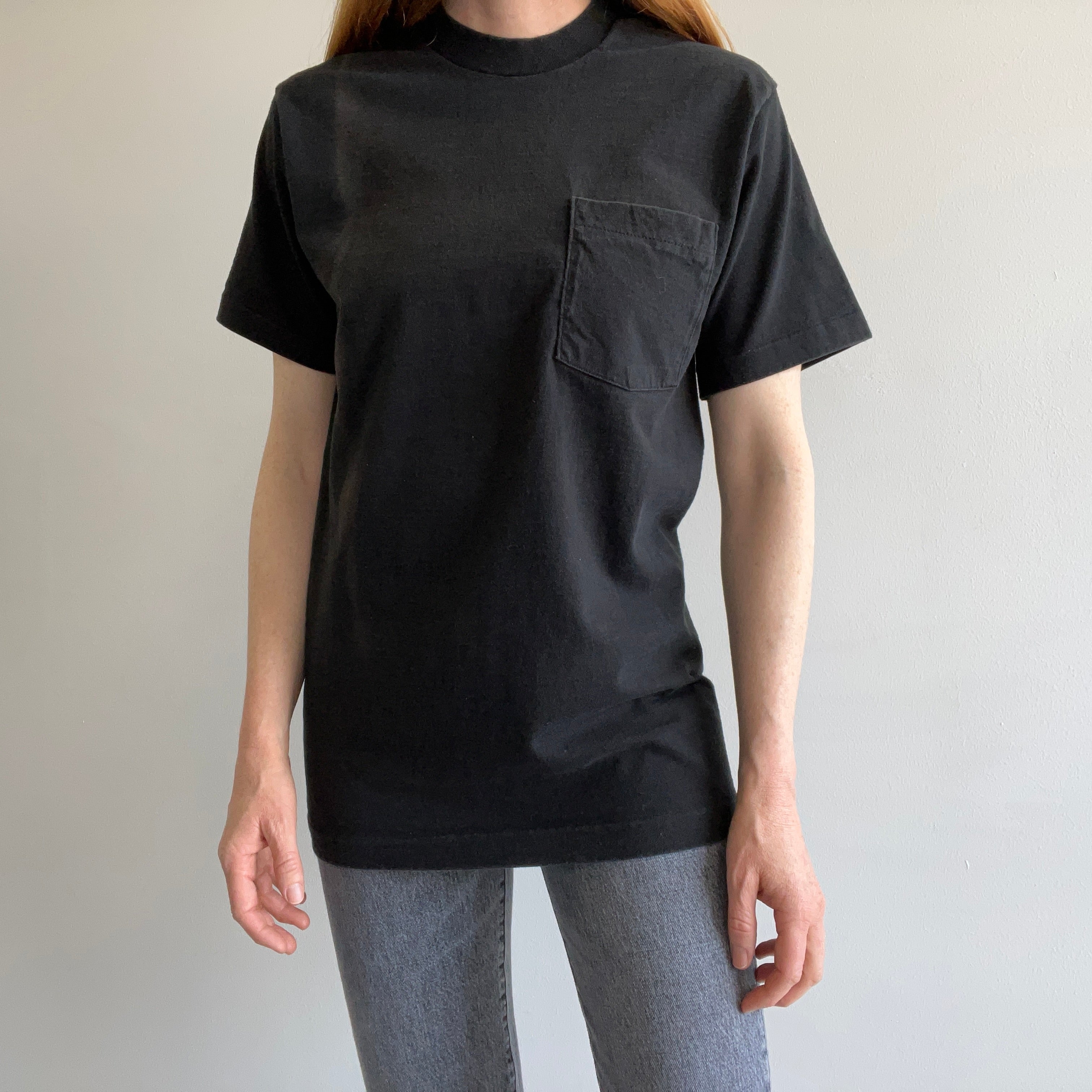 1980s Sun Faded Selvedge Pocket USA Made Blank Black T-Shirt