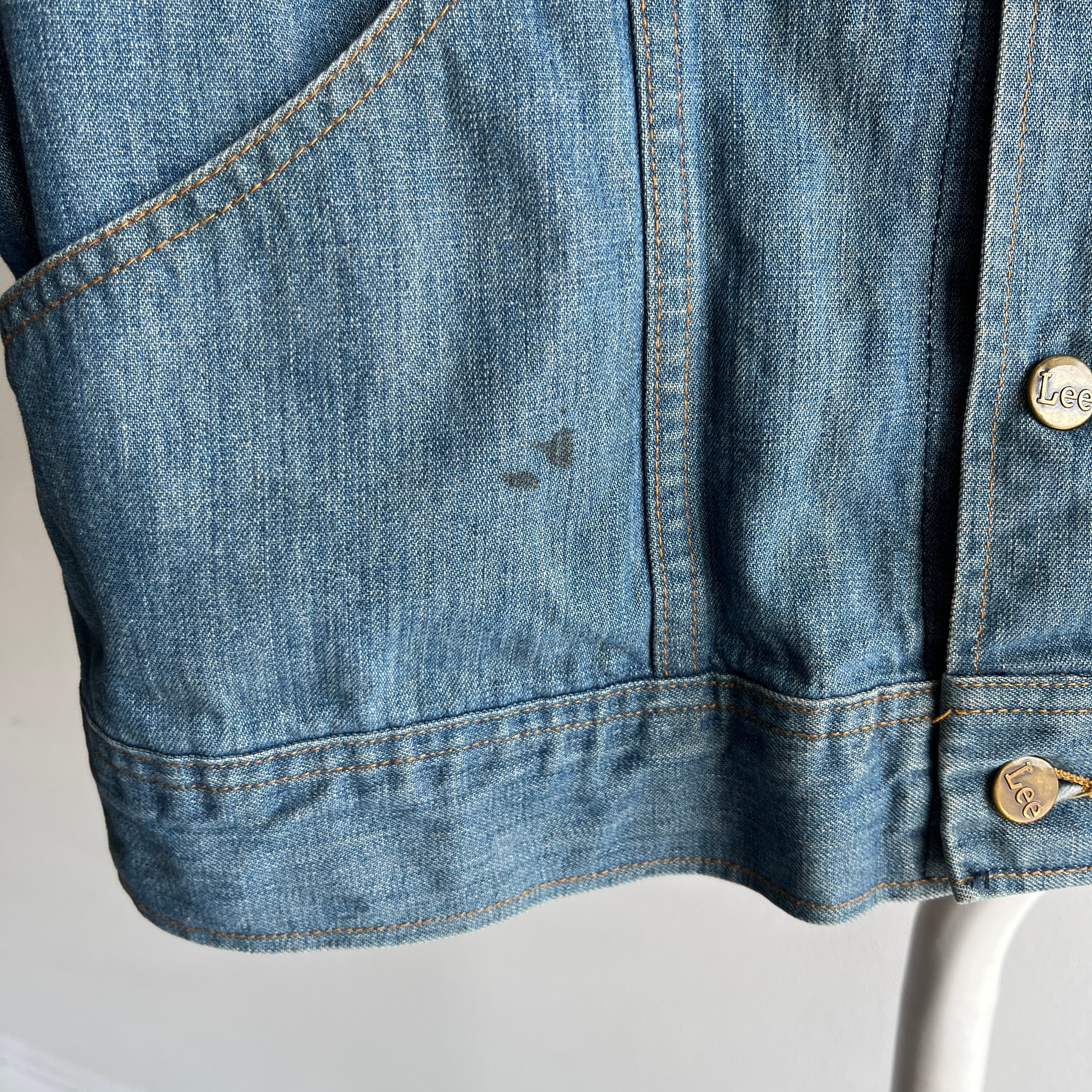 1970s Pleated Lee Lightweight Denim Jean Jacket - OH My