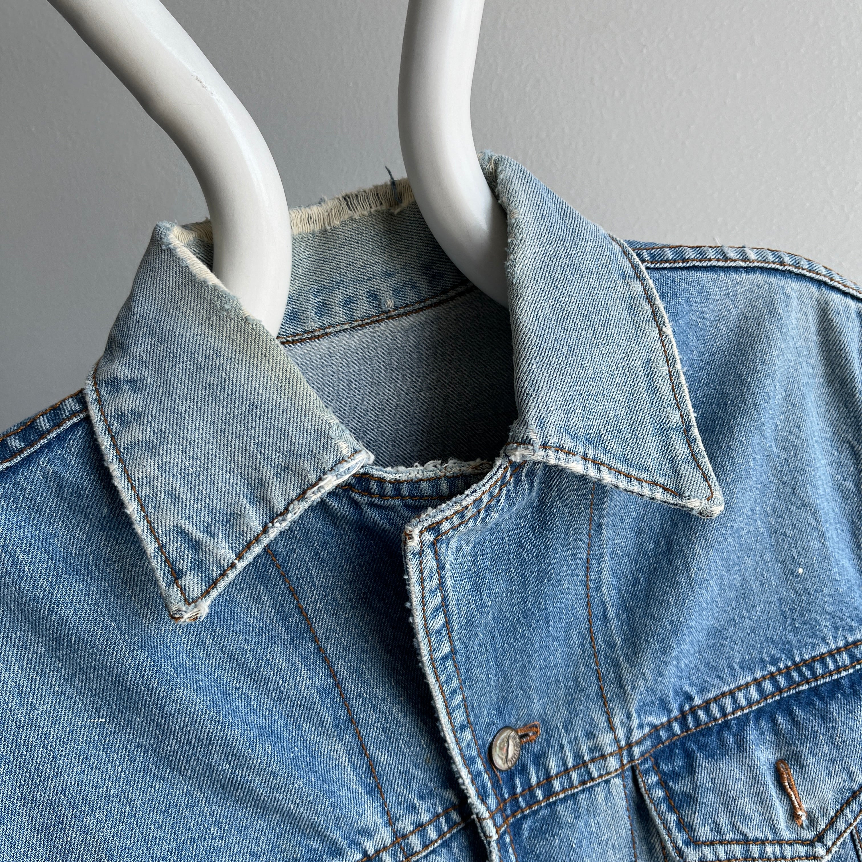 1980s Nicely Thrashed Niutou Denim Jean Jacket (Missing Left Chest Button)