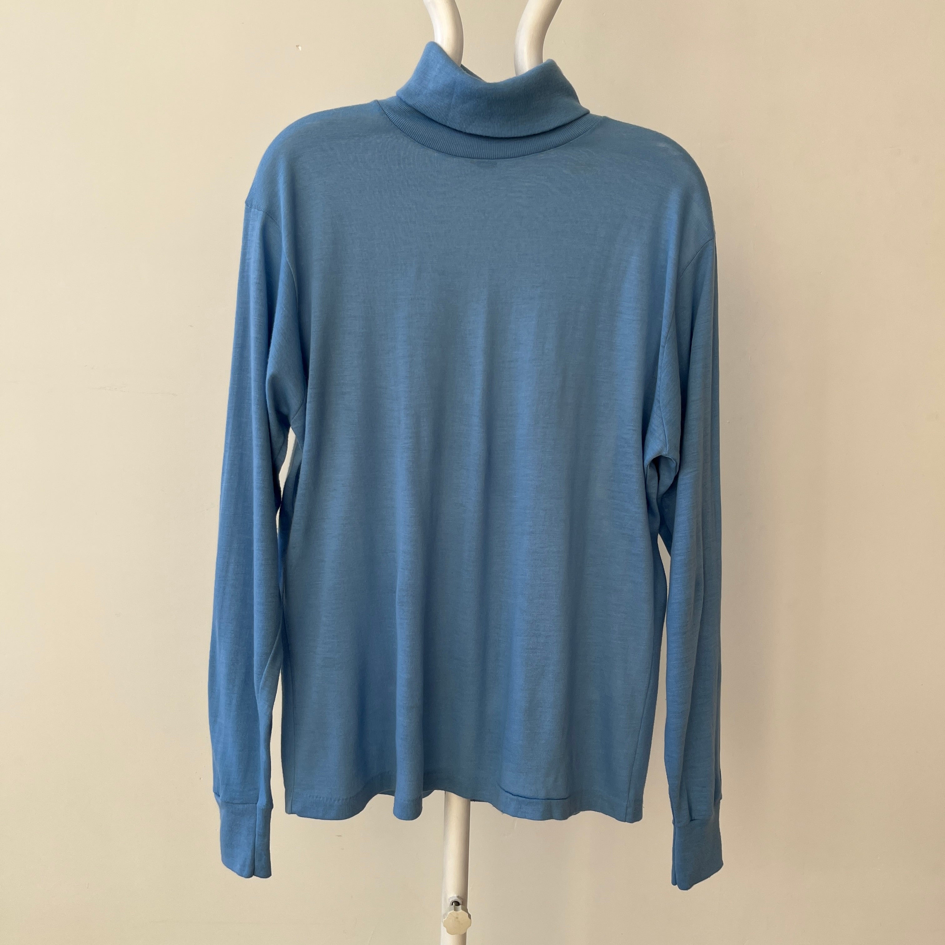1980s Blank Baby Blue Turtle Neck Long Sleeve T Shirt