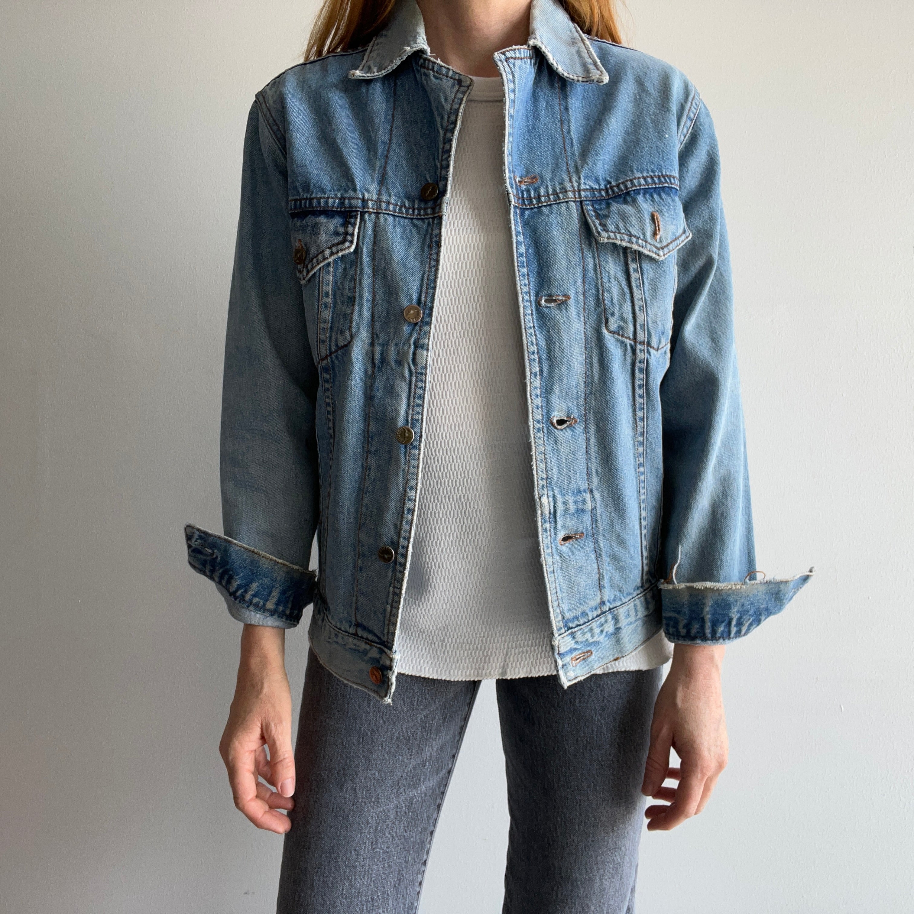 1980s Nicely Thrashed Niutou Denim Jean Jacket (Missing Left Chest Button)