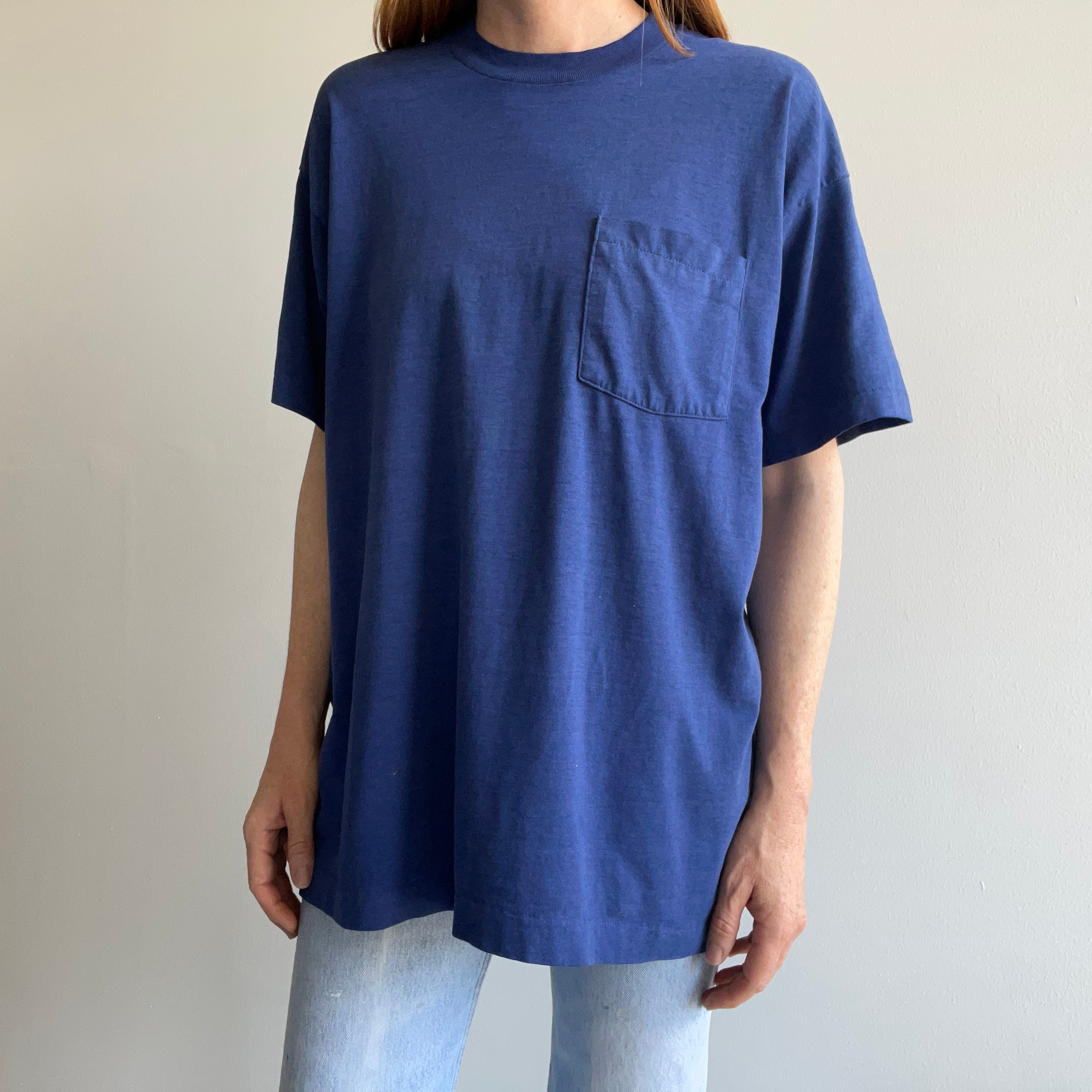 1980s Silky Soft Thinned Out Selvedge Pocket Navy T-Shirt - Swoon