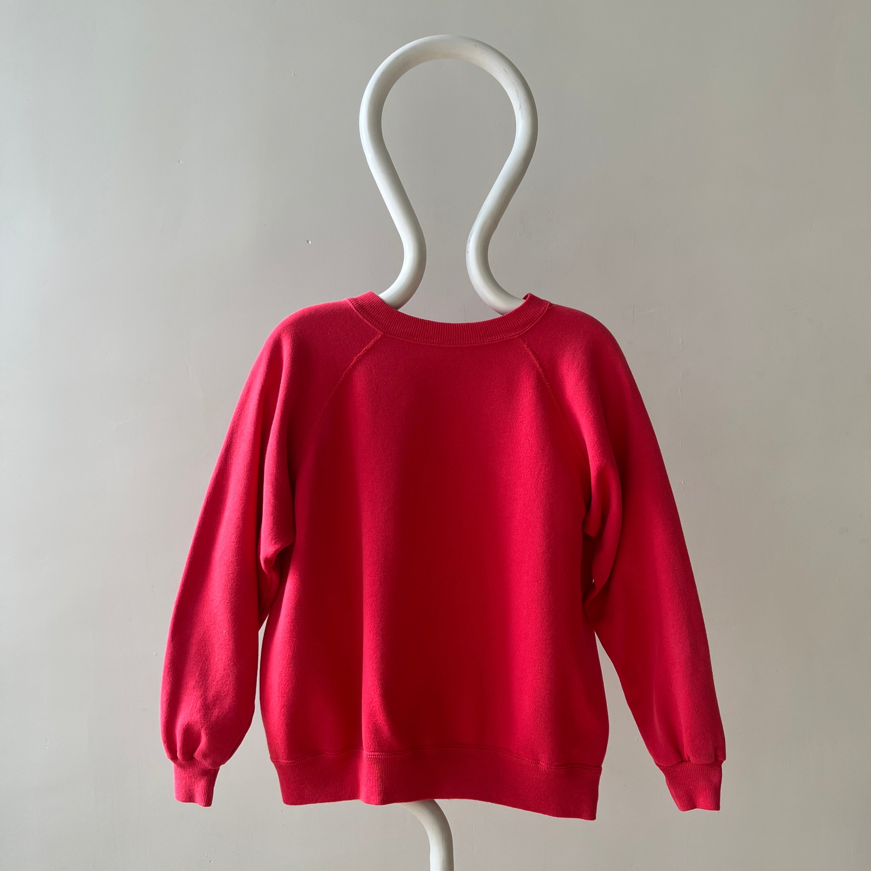00s Heavy Weight Blank Black Sweatshirt par FOTL - Structuré