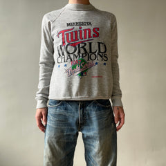 1987 Grey Minnesota Twins Raglan Sweatshirt - !!!