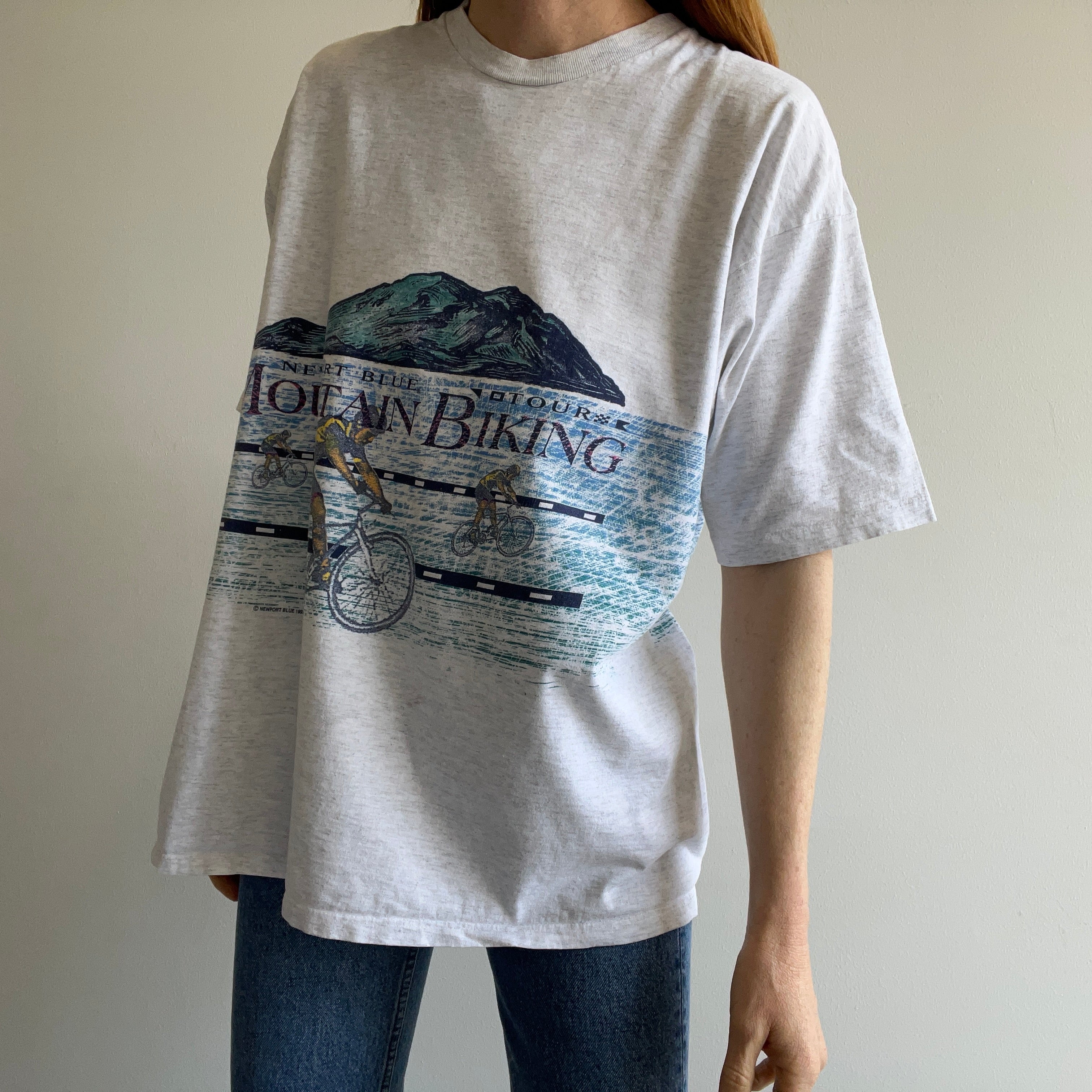 1980/90s Mountain Biking Wrap Around T-Shirt