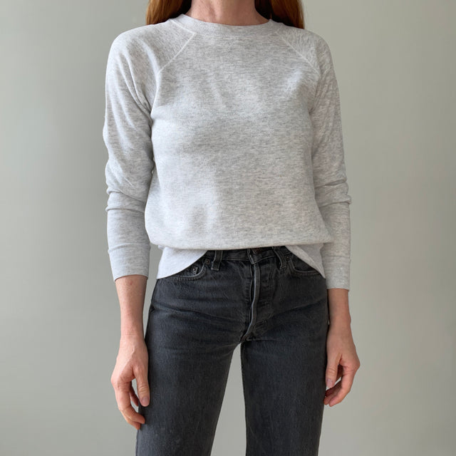 1980s Light Gray Perfectly Worn Raglan Sweatshirt