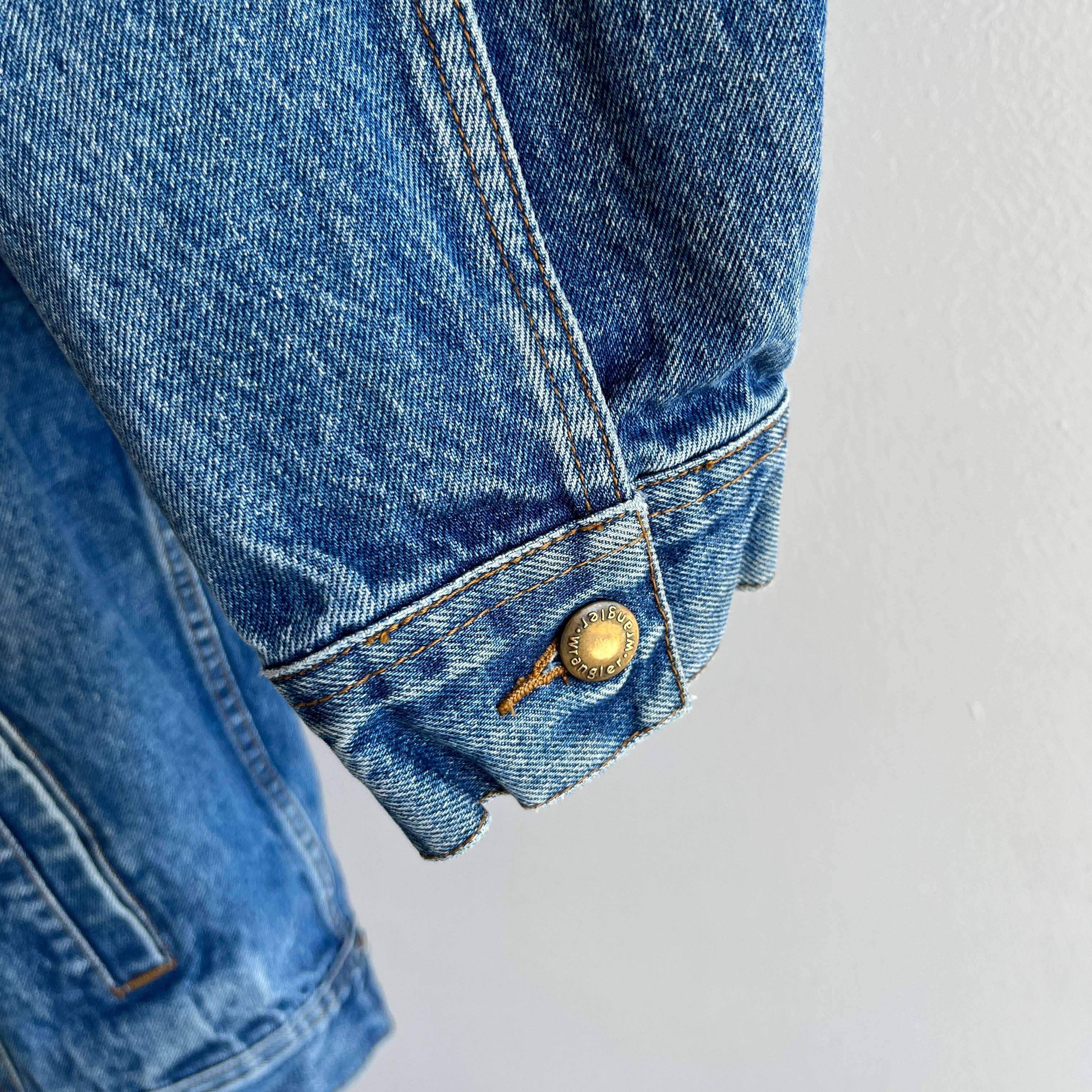 1990s Wrangler Rugged Wear Denim Jean Jacket