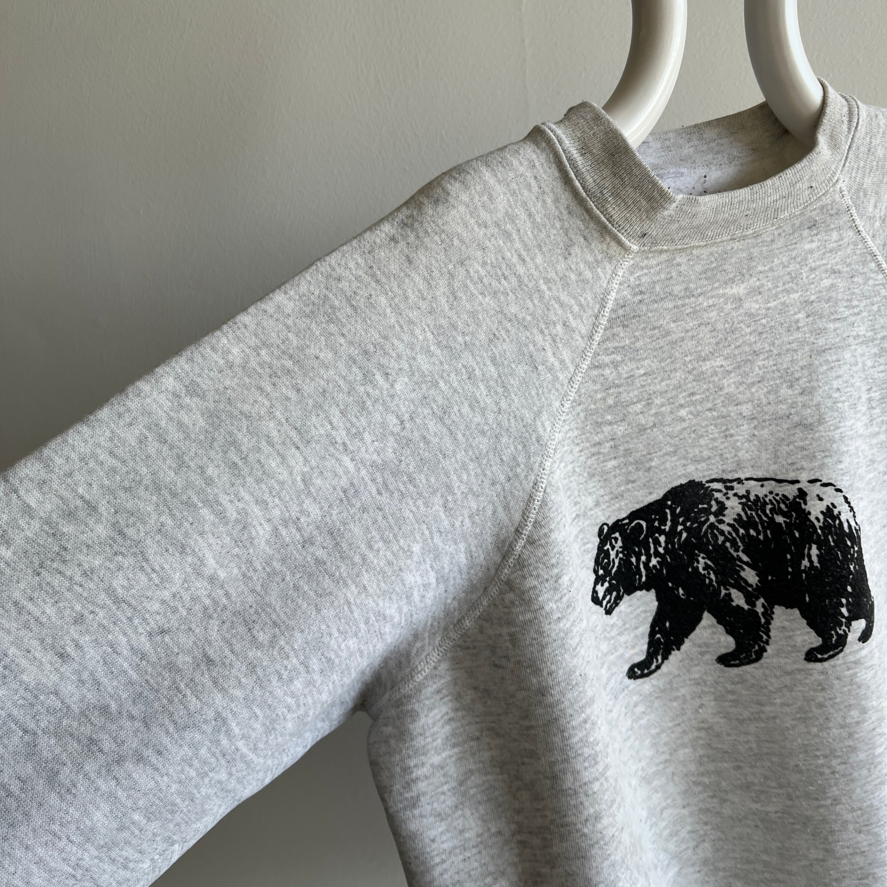 1980s Springfield Science Museum Bear Sweatshirt