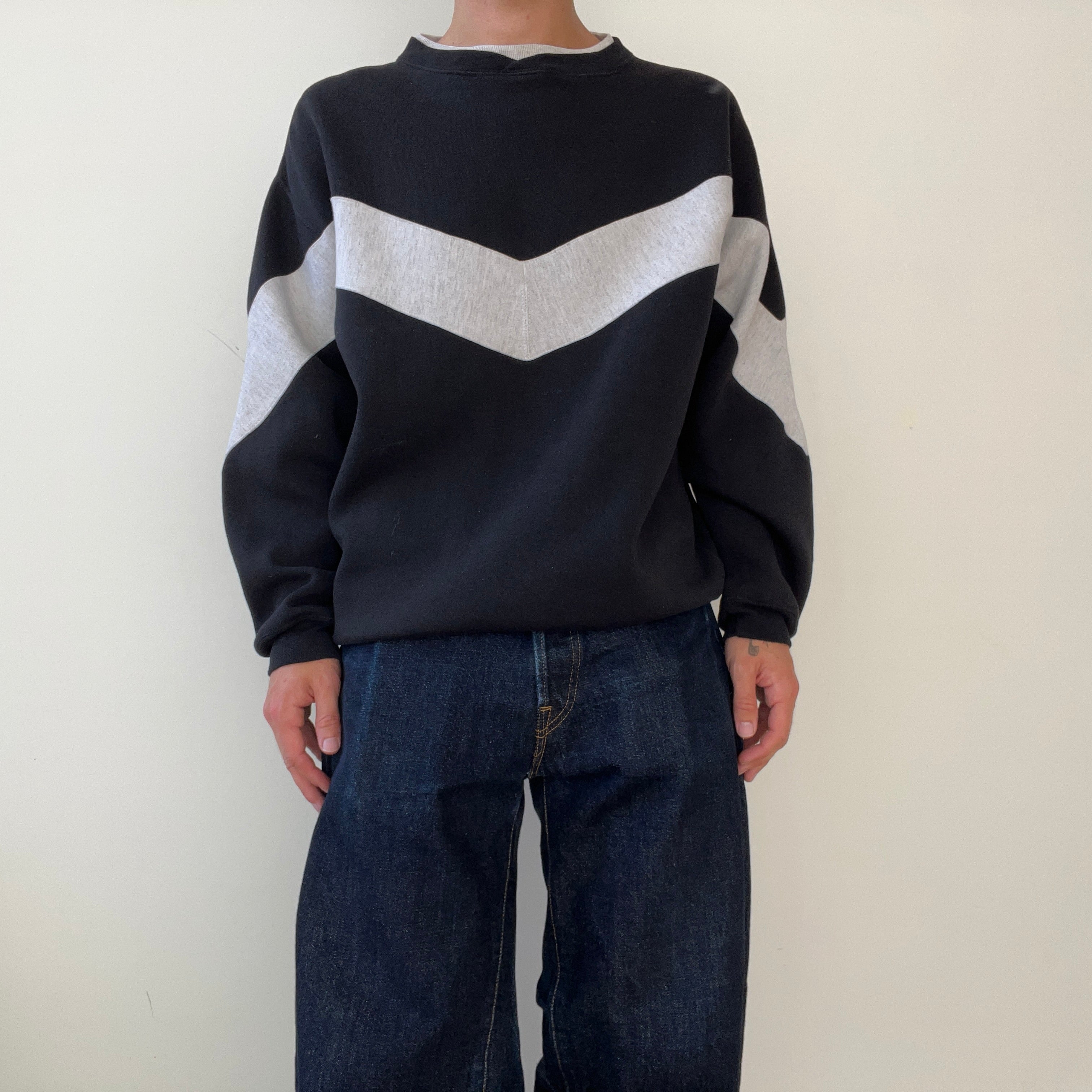 Brouillon de sweat-shirt vierge