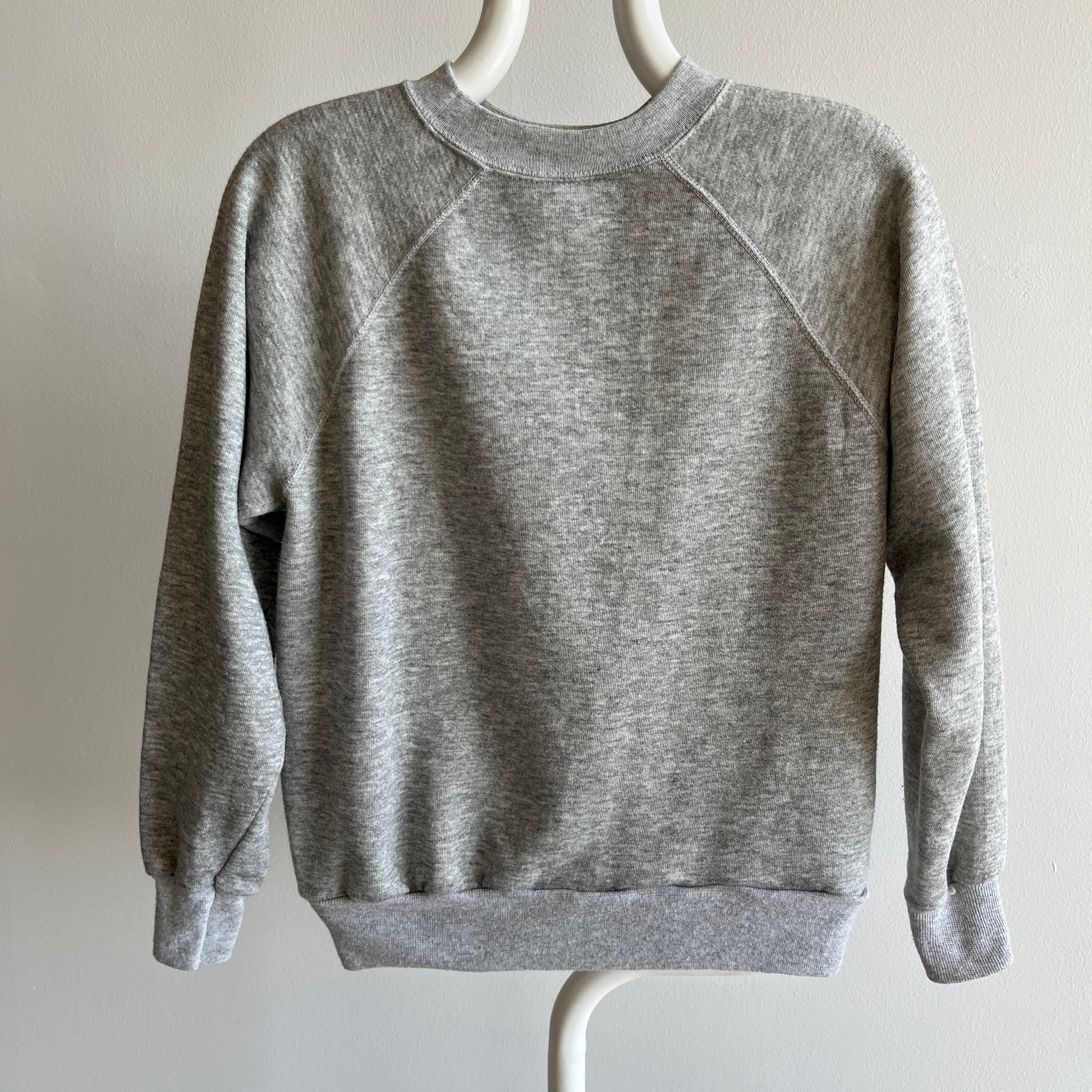 1980s Perfectly Generic and Awesome Blank Gray Sweatshirt - RARE!