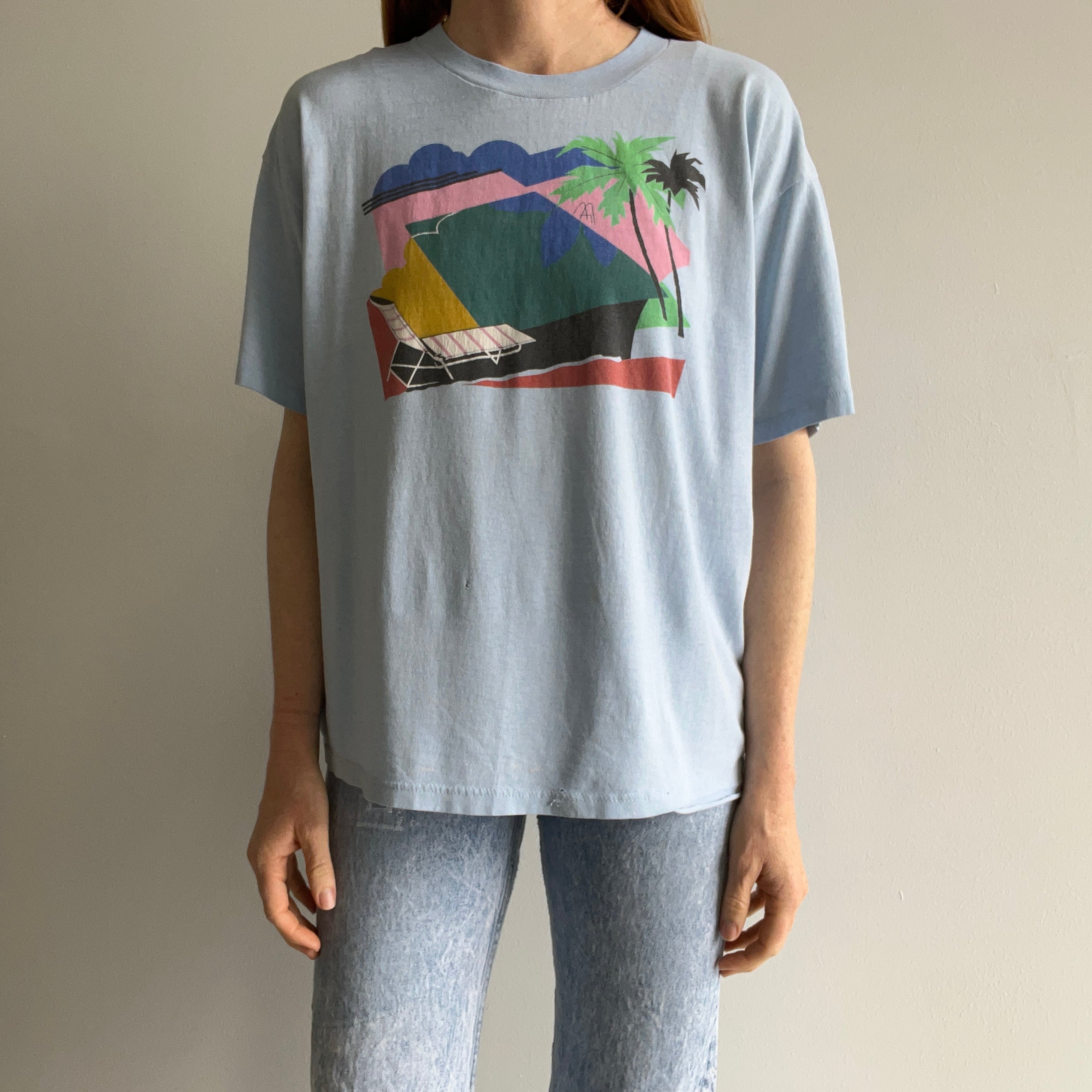 1980s Pool Scape Graphic T-Shirt - Very Cool