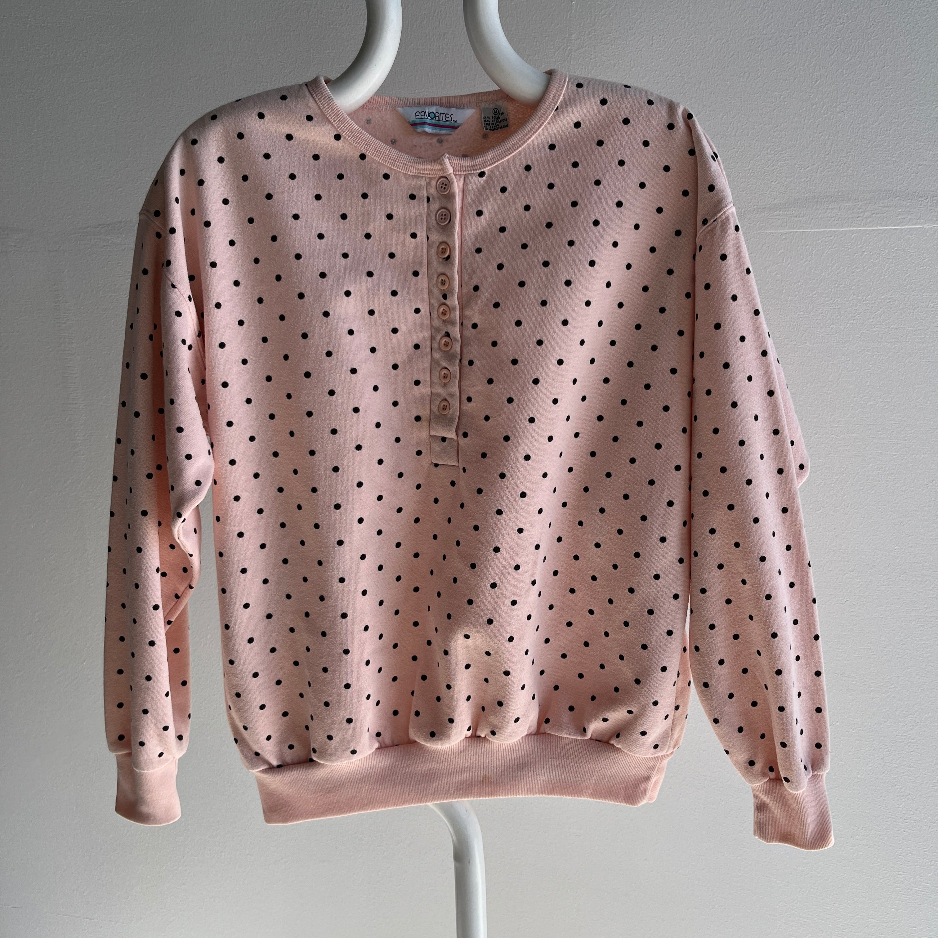 1980s Faded Salmon Polka Dot Henley Sweatshirt