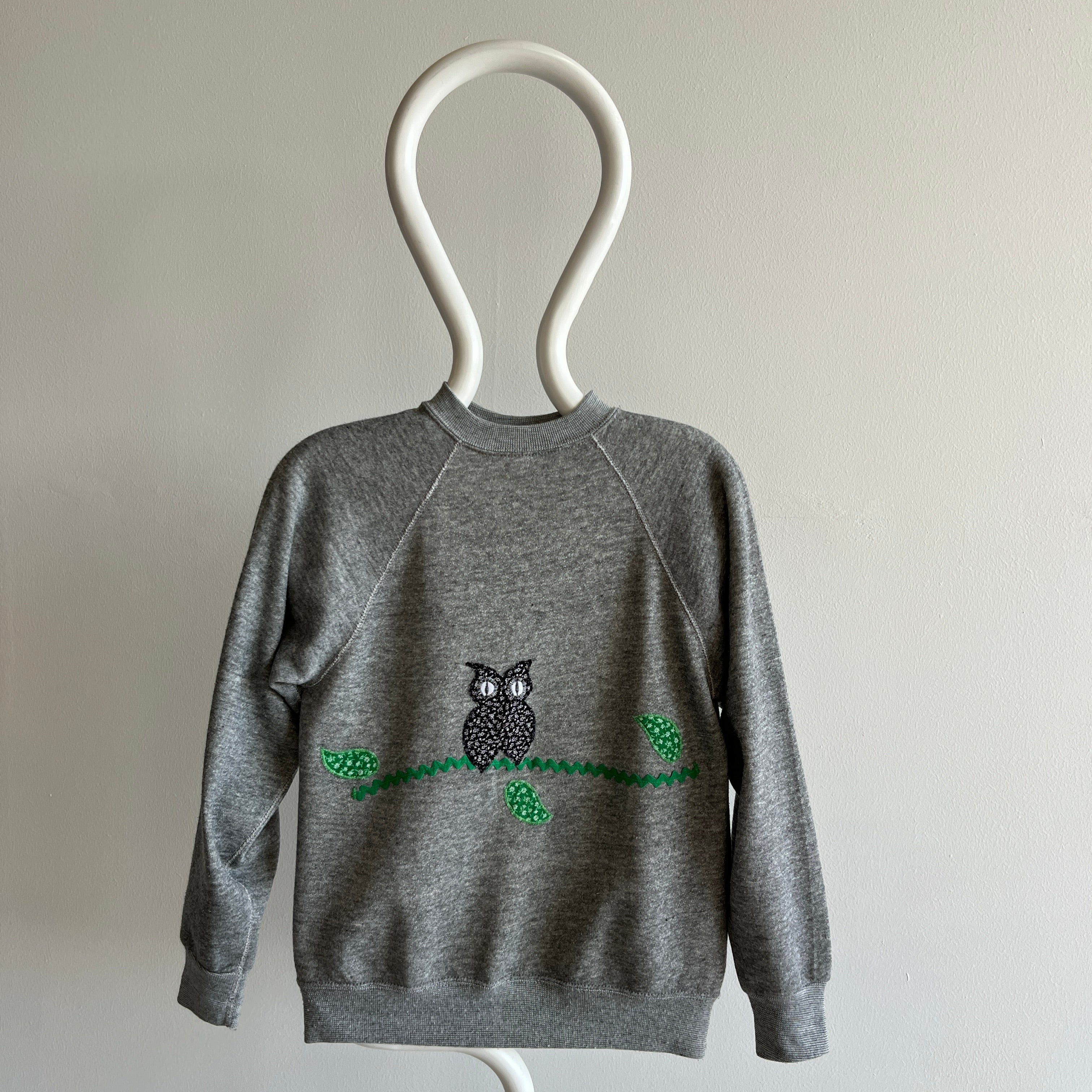 1980s DIY Owl Sweatshirt - Awwwww