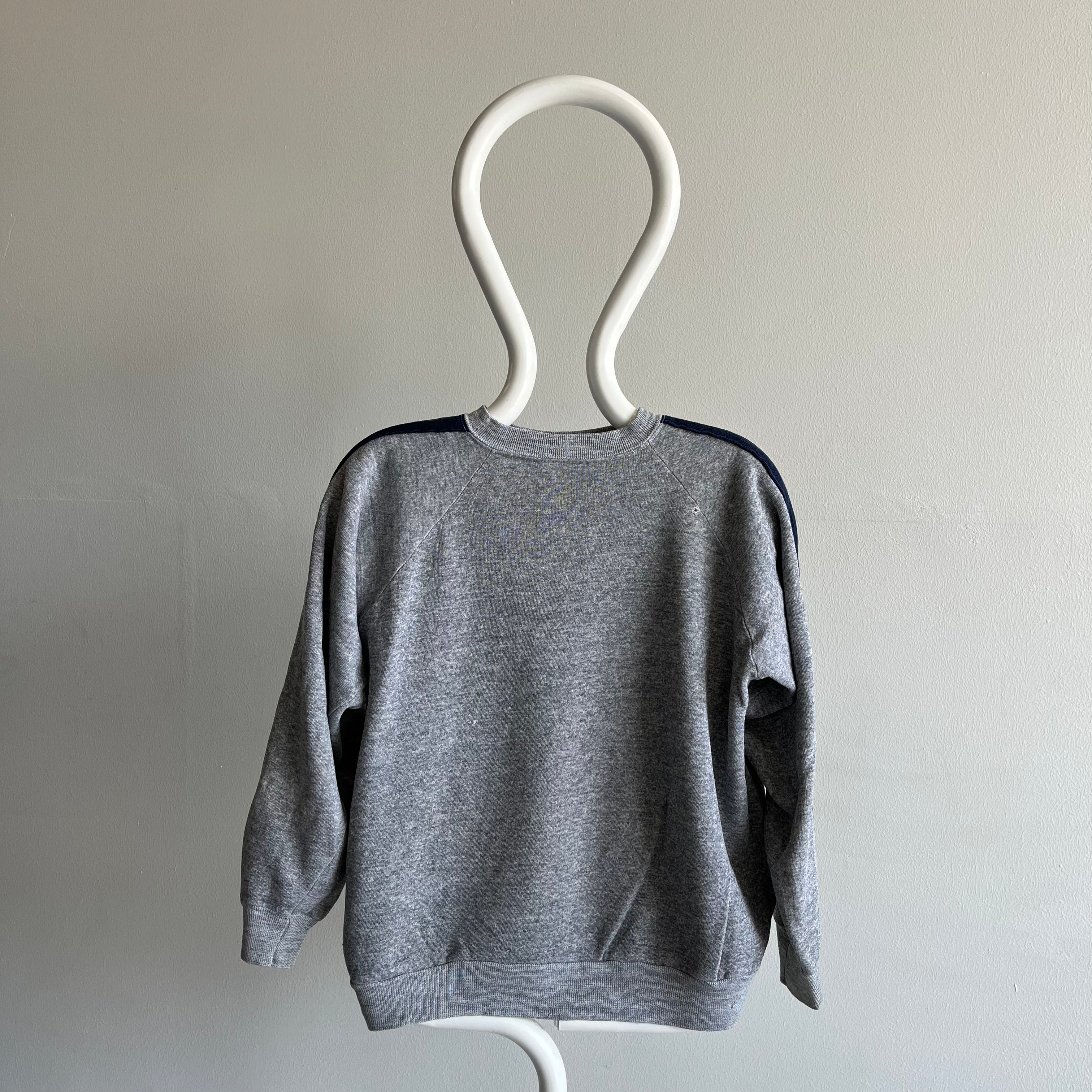 Brouillon de sweat-shirt vierge