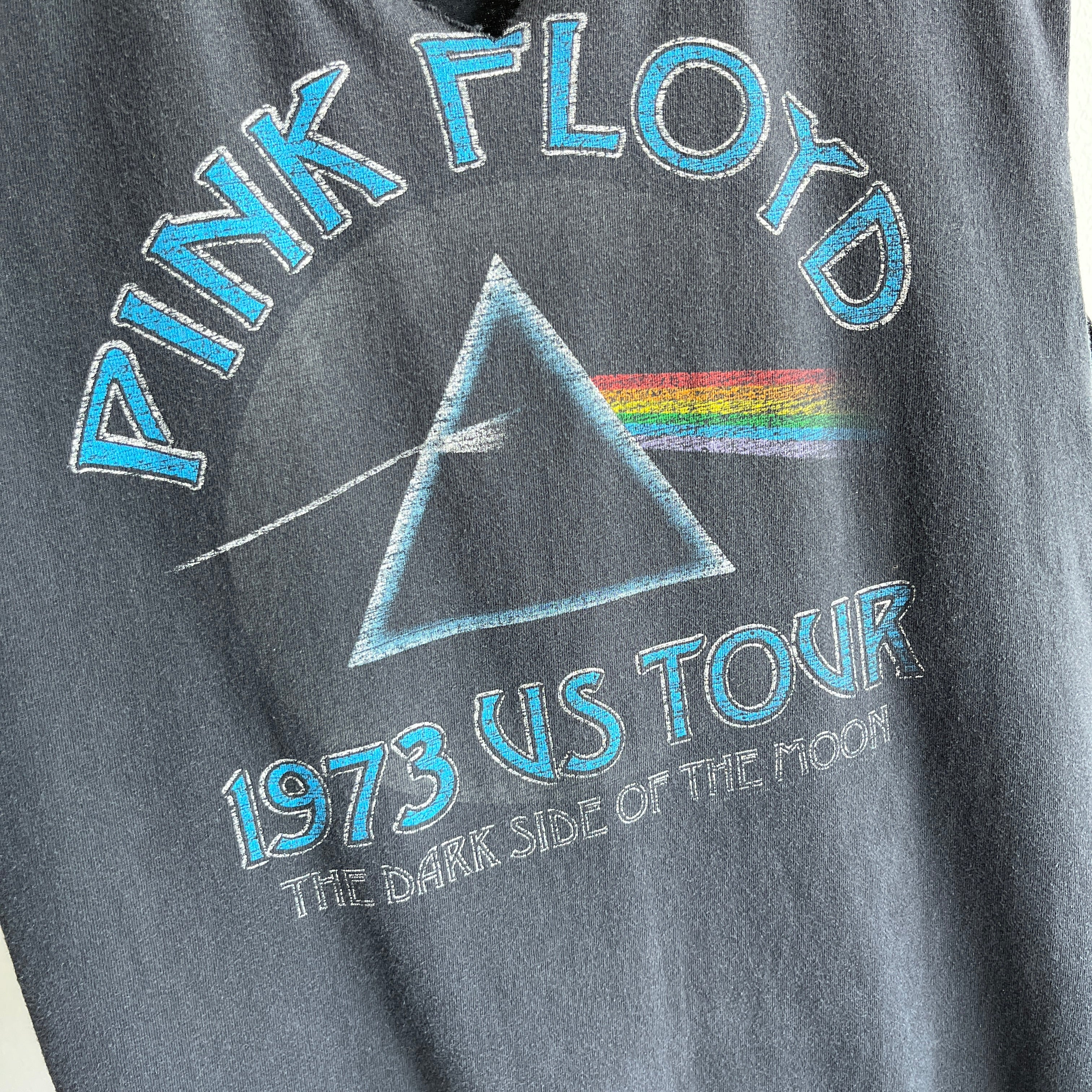 2000s Pink Floyd Cut Sleeve and Neck T-Shirt - Not Technically Vintage