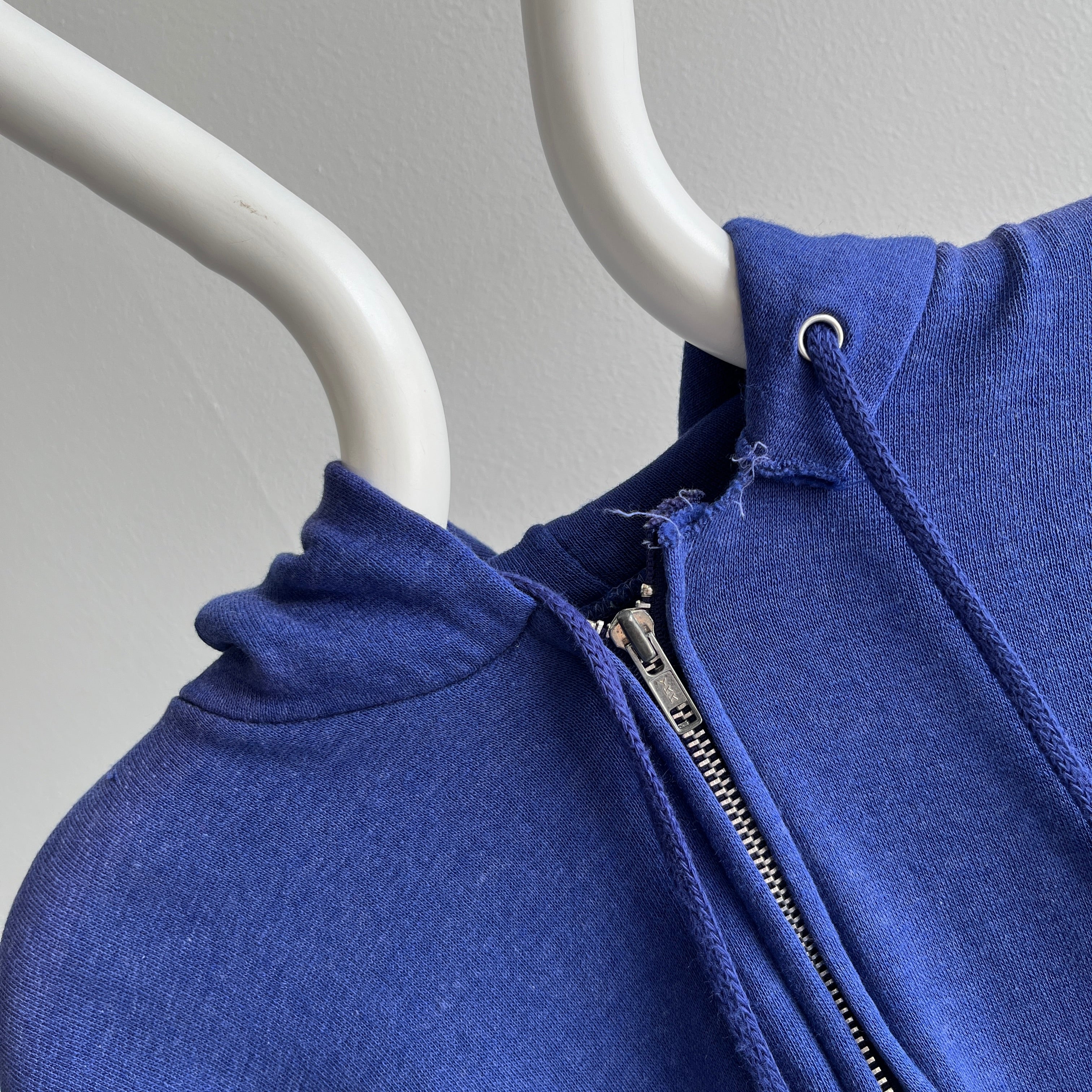 1980s Slouchy and Soft Navy Zip Up Hoodie