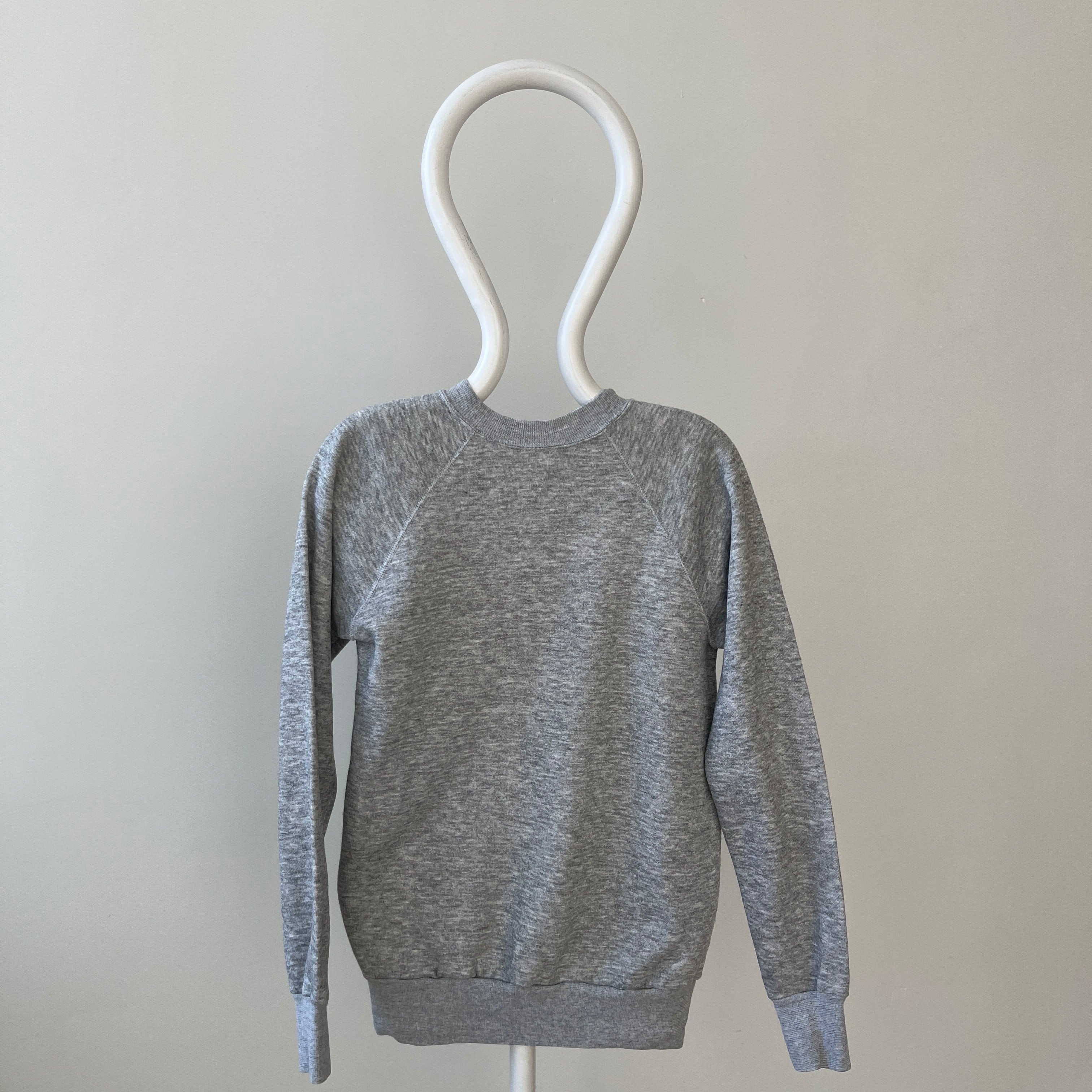 Brouillon de sweat-shirt vierge