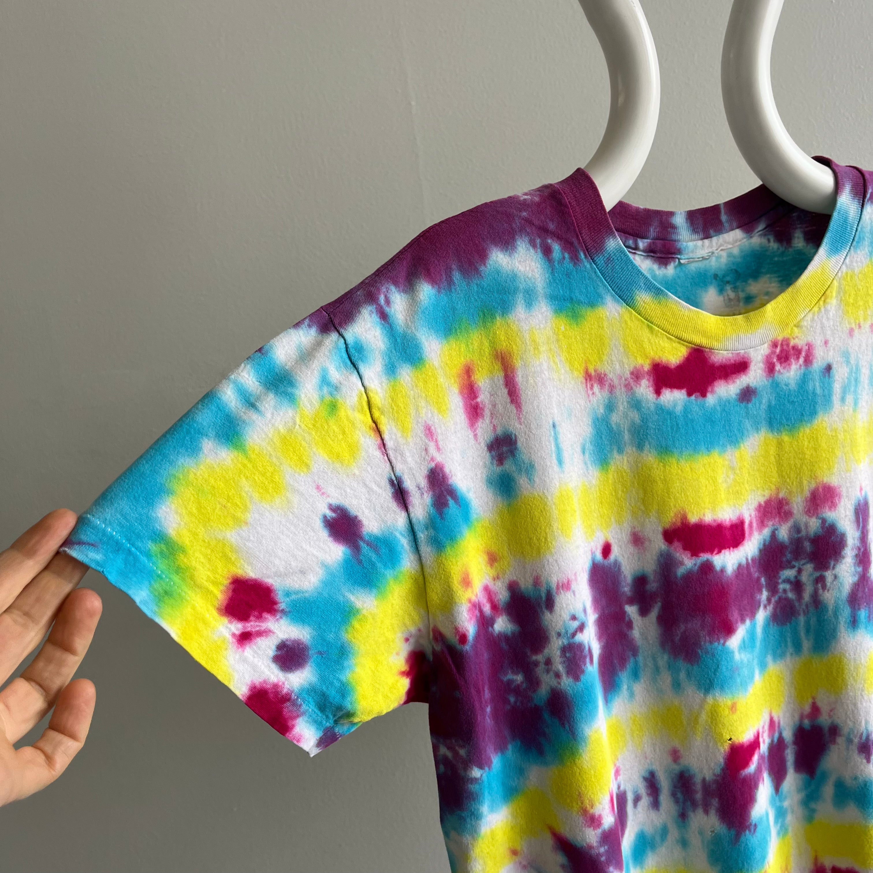 1980s DIY Tie Dye on a FOTL