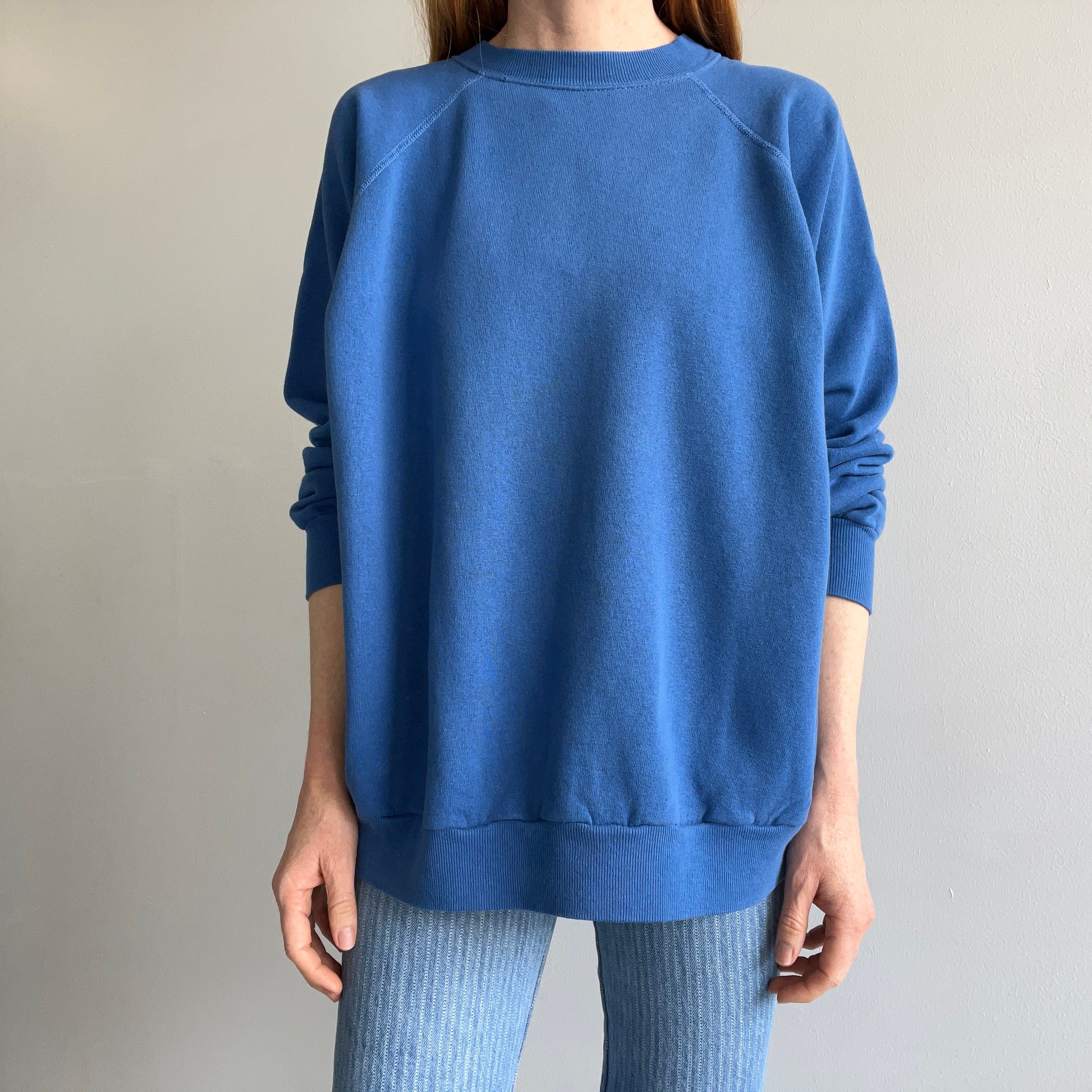 1980s Relaxed Fit Blank Blue Raglan Sweatshirt