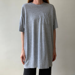 T-shirt teinté de peinture noire vierge des années 00