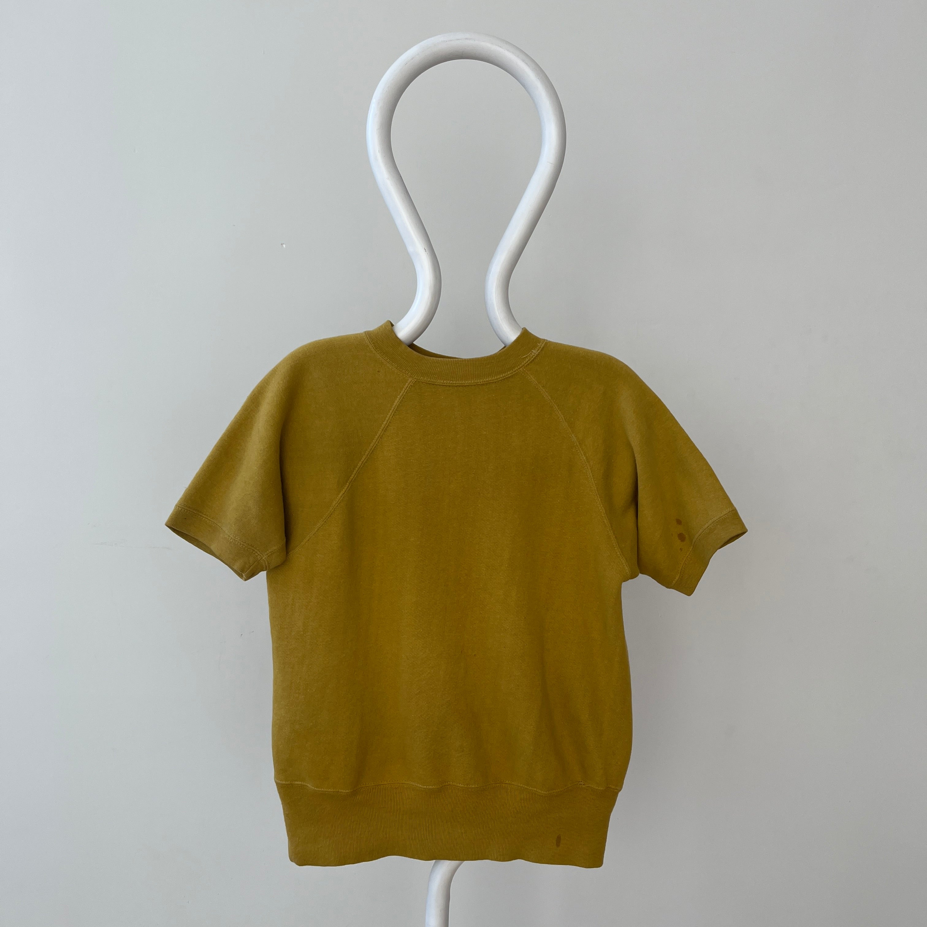 Brouillon de sweat-shirt vierge