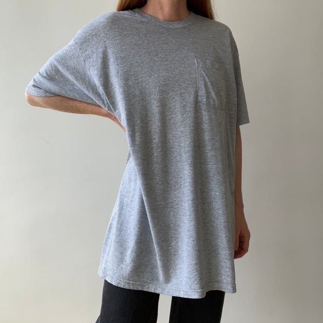 T-shirt teinté de peinture noire vierge des années 00