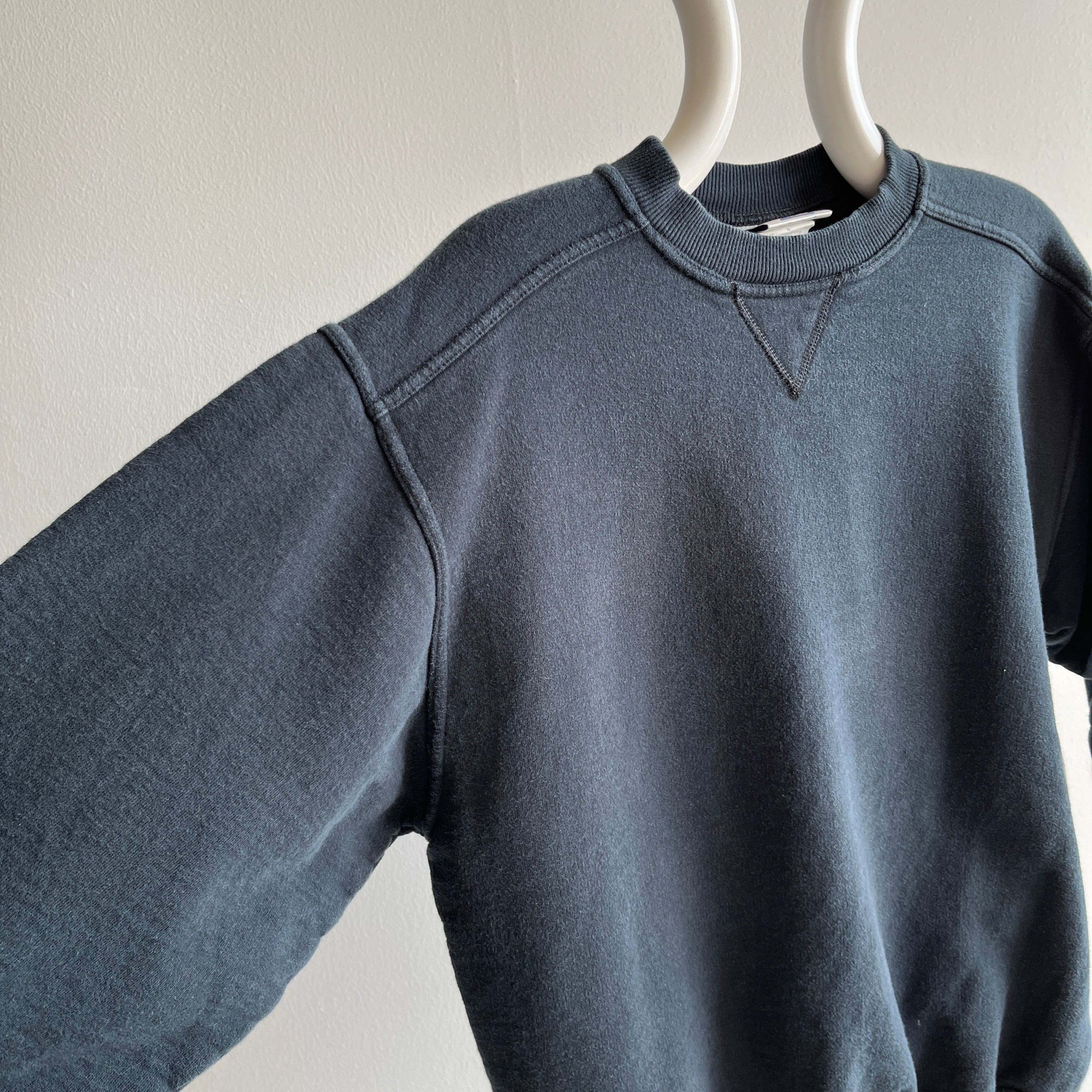 1990s Heavyweight Structured Blank Black Sweatshirt by Jerzees