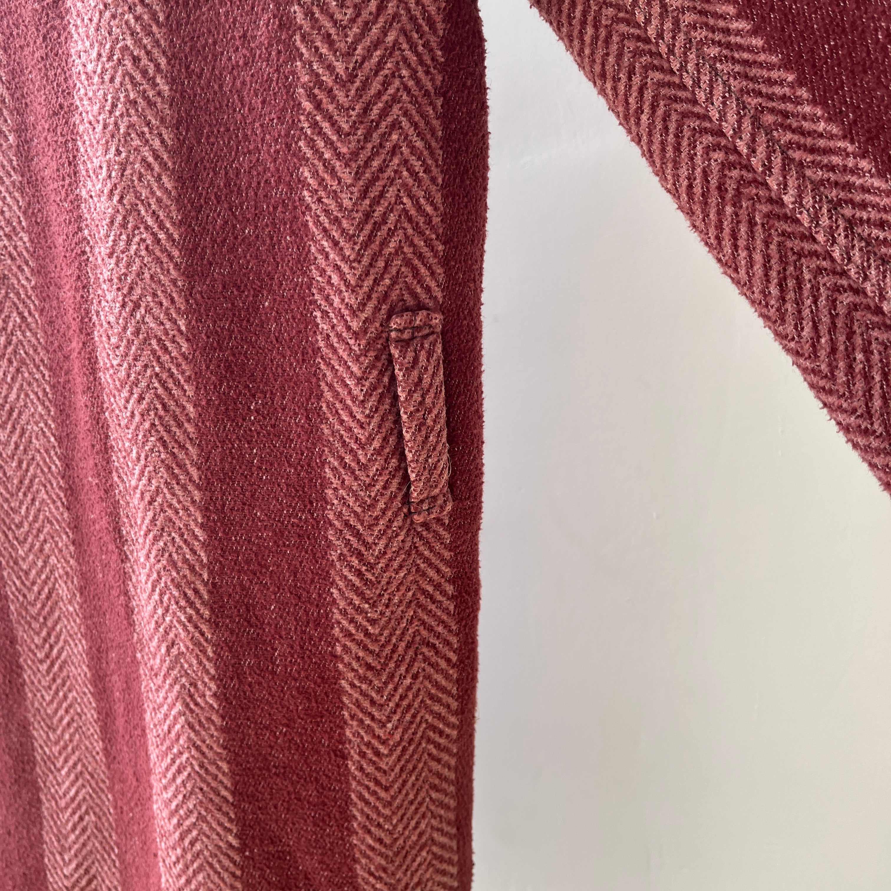 1940s Pilgrim Beacon Blanket Smoking Jacket with Sash - TINA COLLECTION