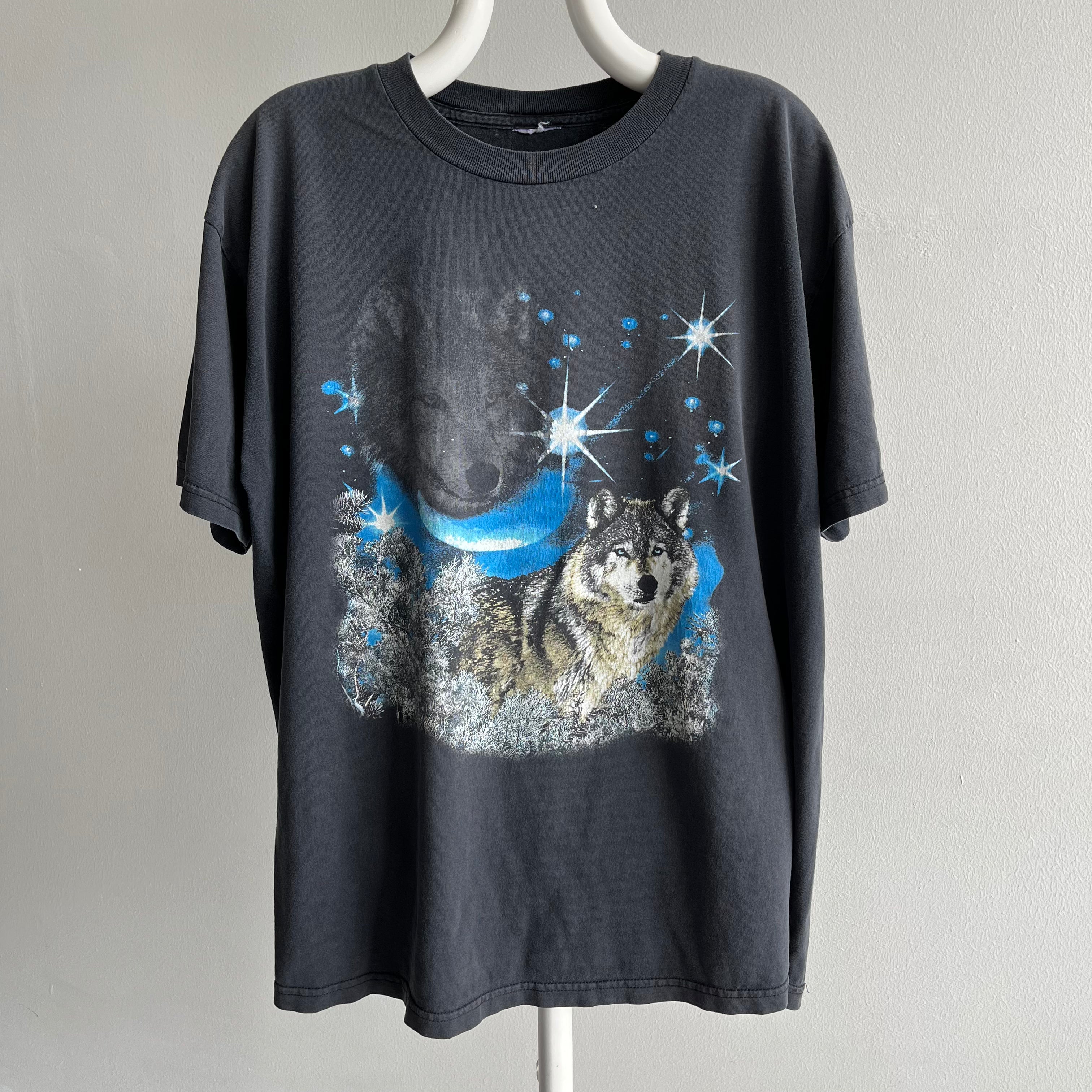 1990/2000s Perfectly Worn Wolf T-Shirt