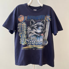 1995 UConn Huskies Basketball T Shirt - !!!