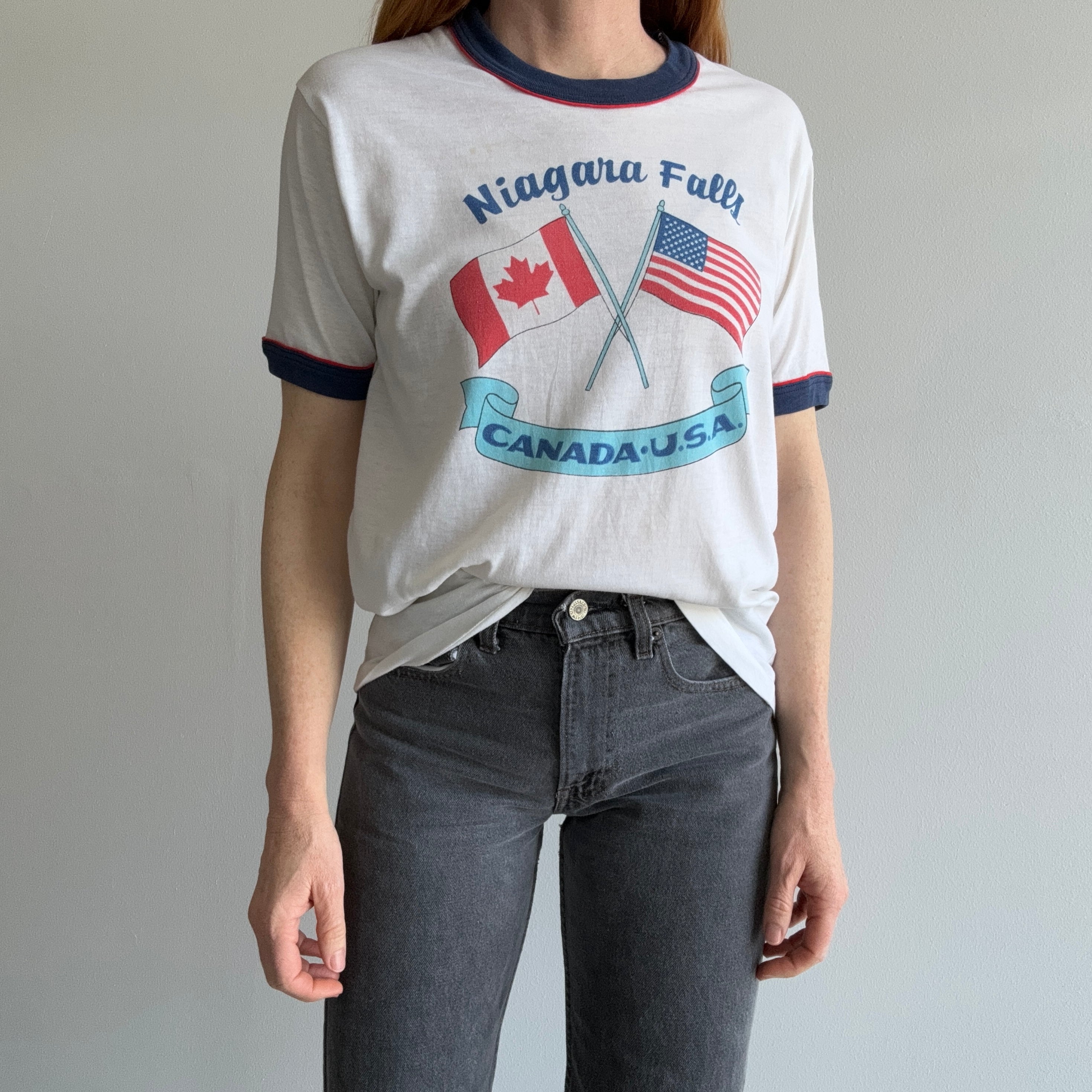 1970s Niagara Falls Canada x USA Ring T-Shirt