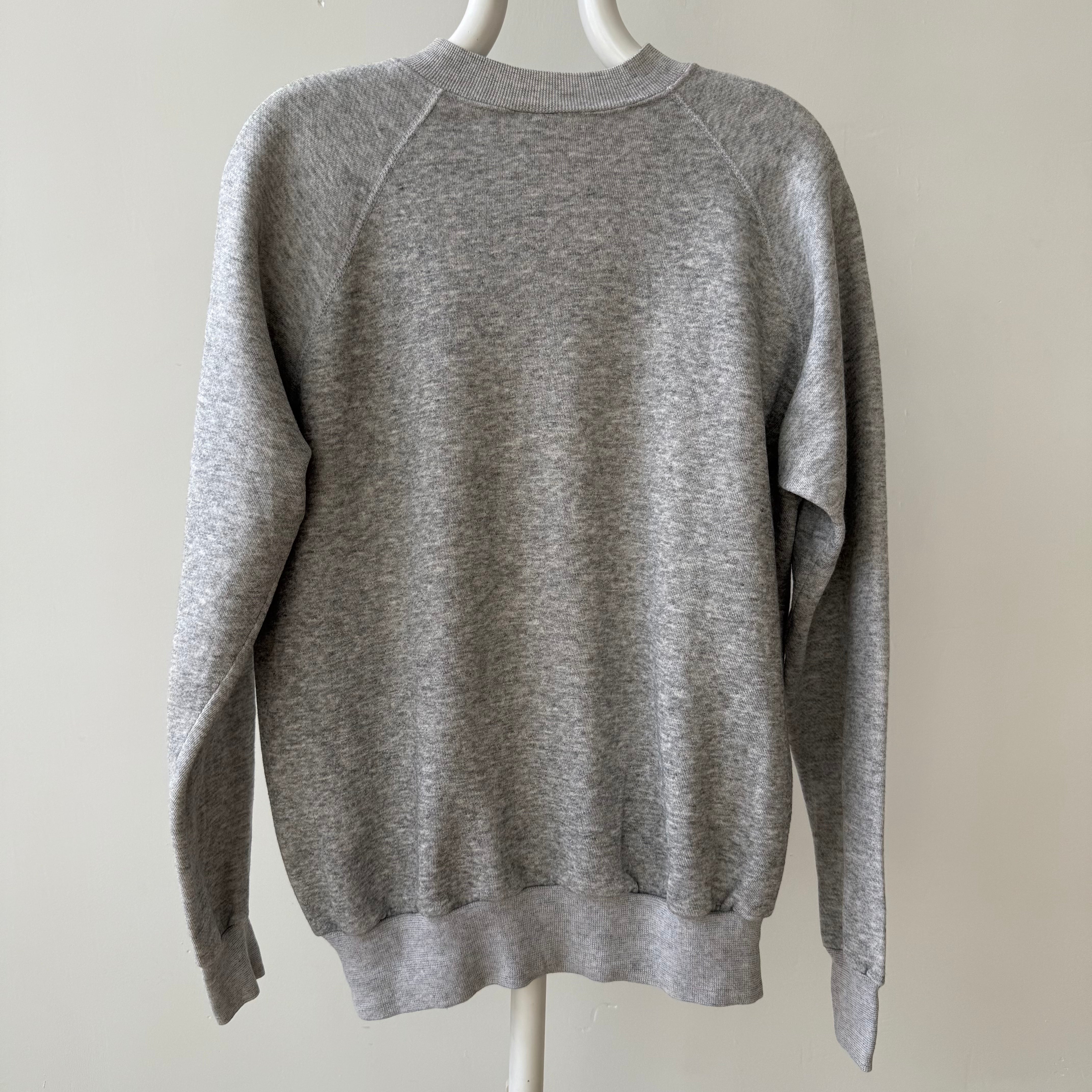 00s Heavy Weight Blank Black Sweatshirt par FOTL - Structuré