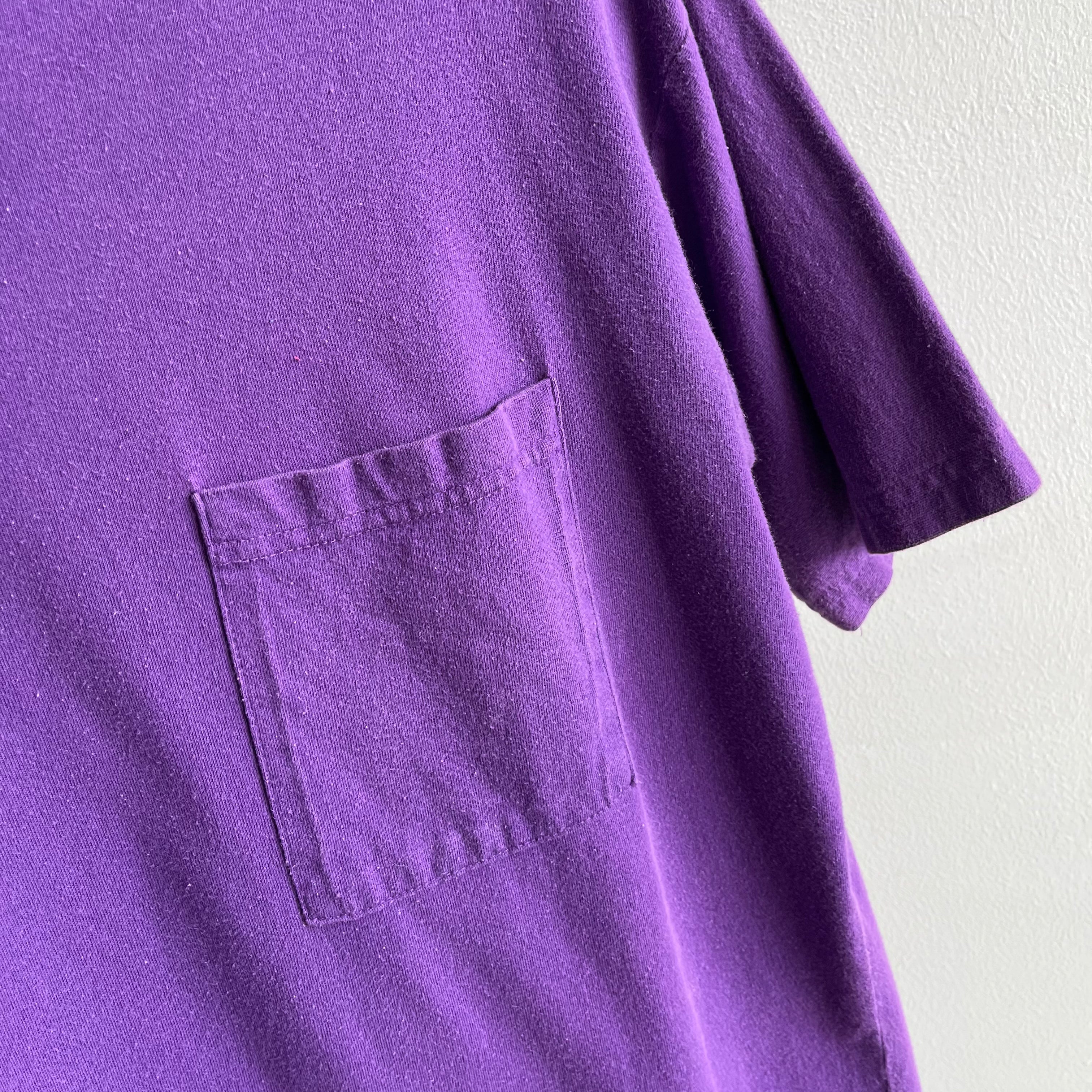 1980/90s Purple Pocket T-Shirt with Shoulder Pads - Yes Indeed!