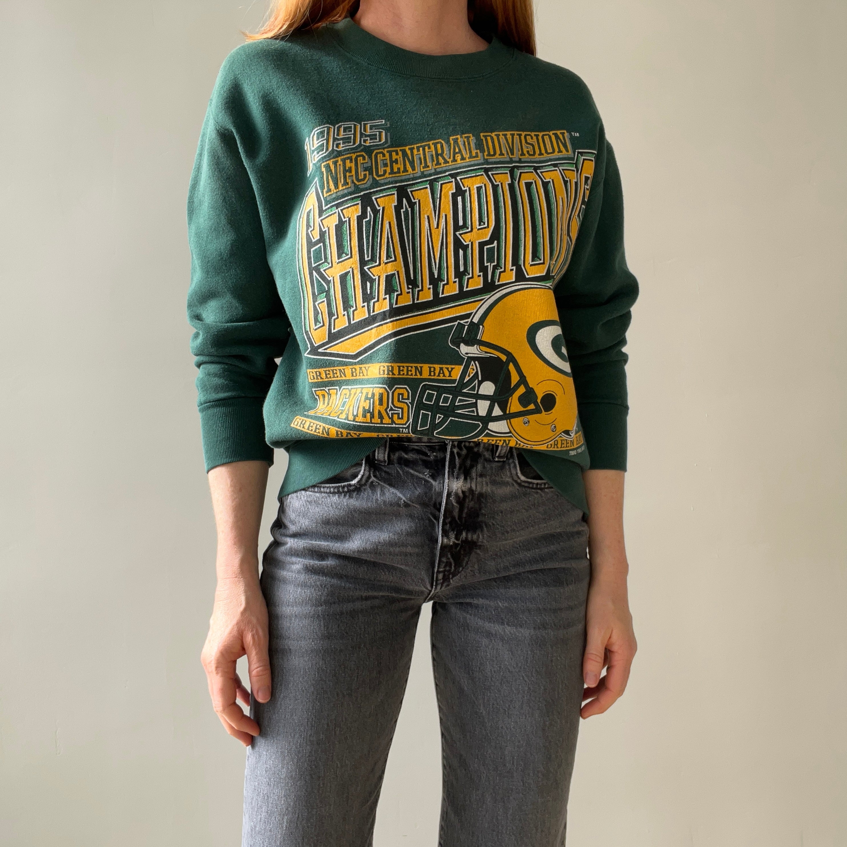 1995 Green Bay Packers NFC Central Division Champions Sweatshirt - great gift!