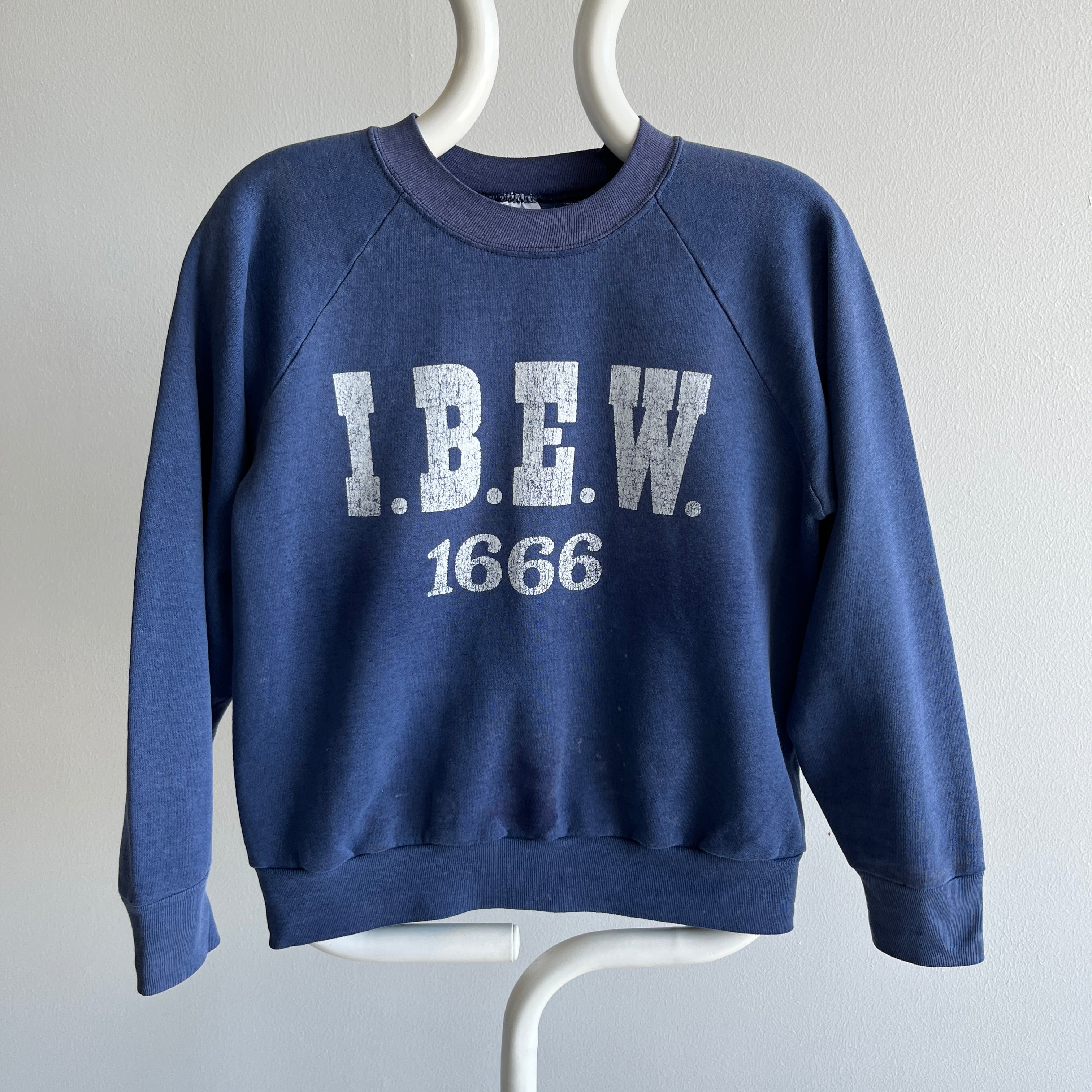 1980s I.B.E.W. 1666 (International Brotherhood of Electrical Workers Union 1666) Sweatshirt