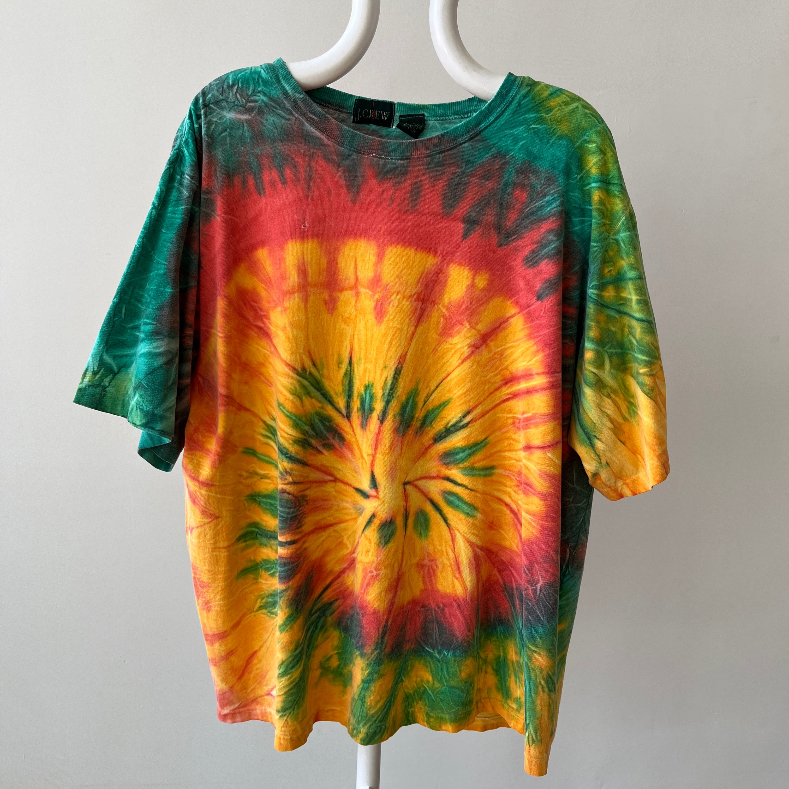 T-shirt teinté de peinture noire vierge des années 00