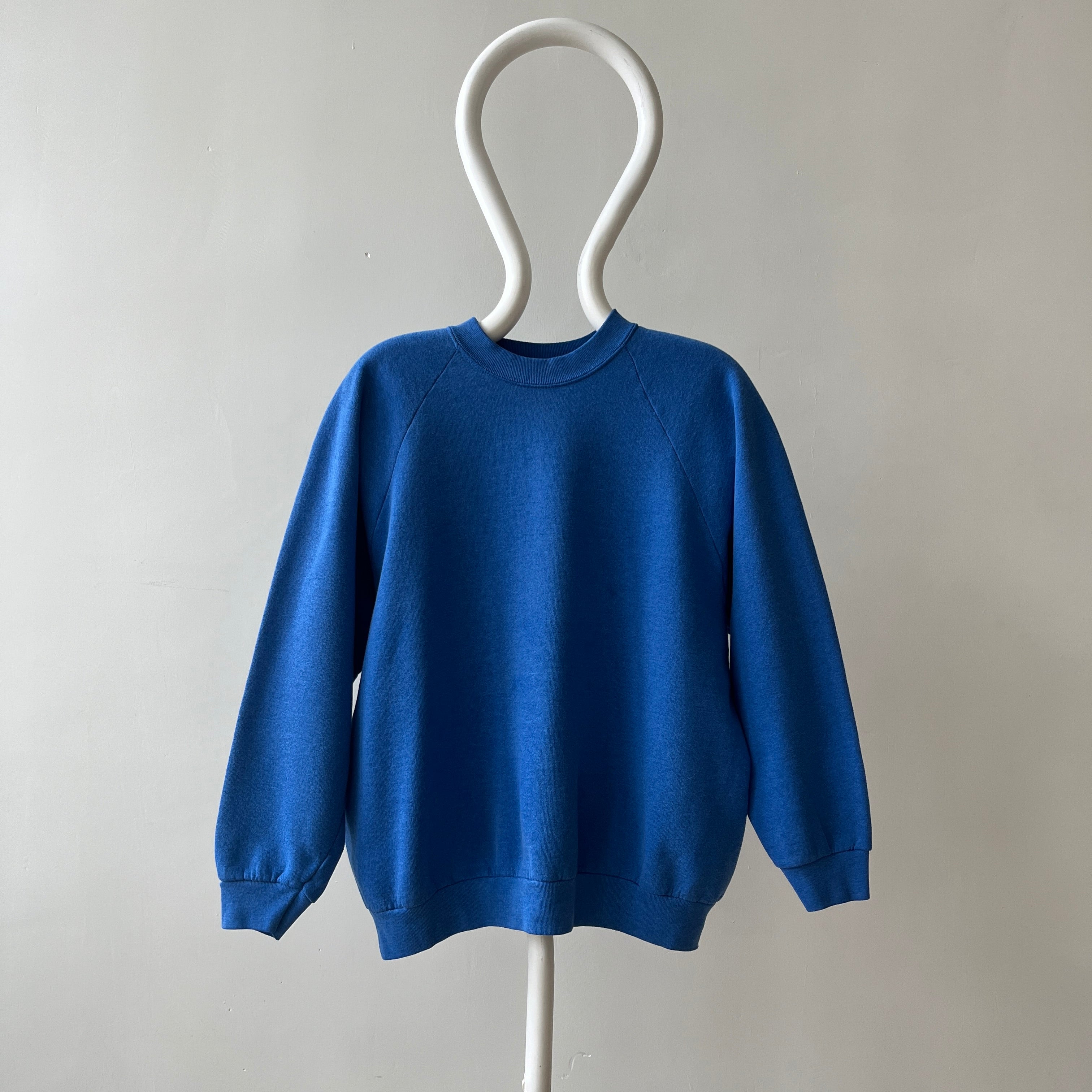 Brouillon de sweat-shirt vierge