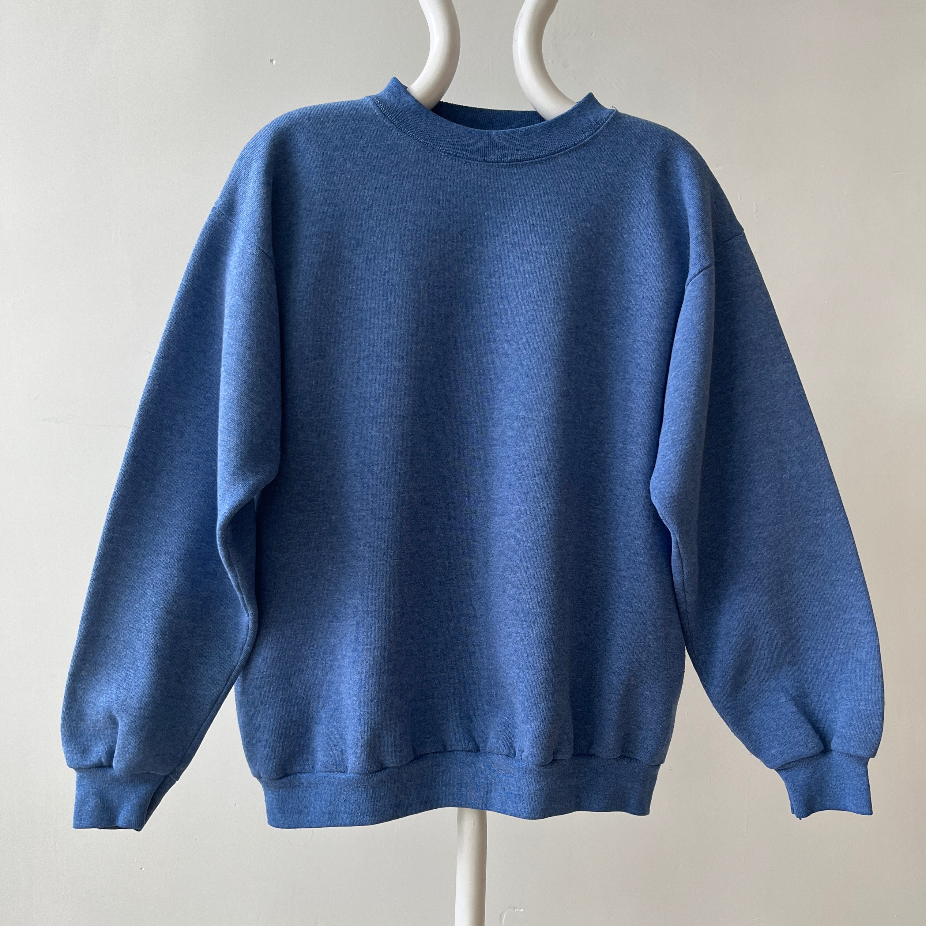 Brouillon de sweat-shirt vierge